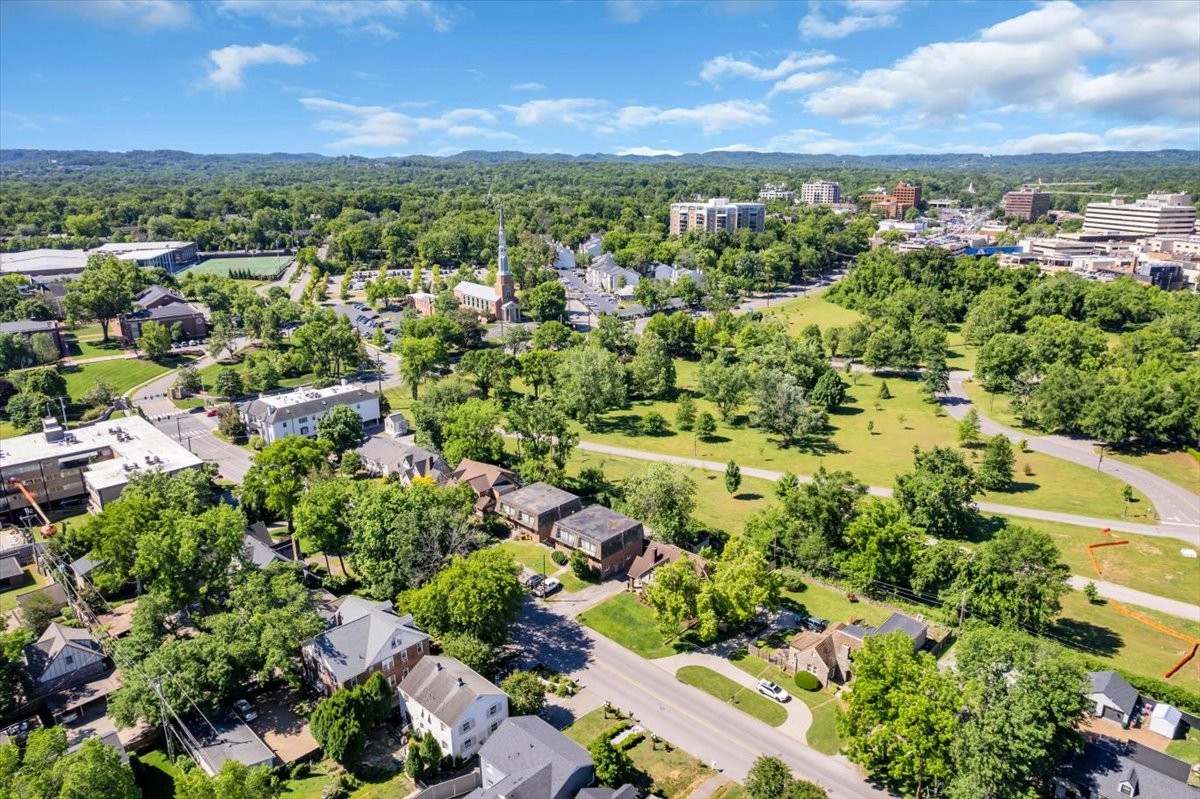115 Cherokee Rd