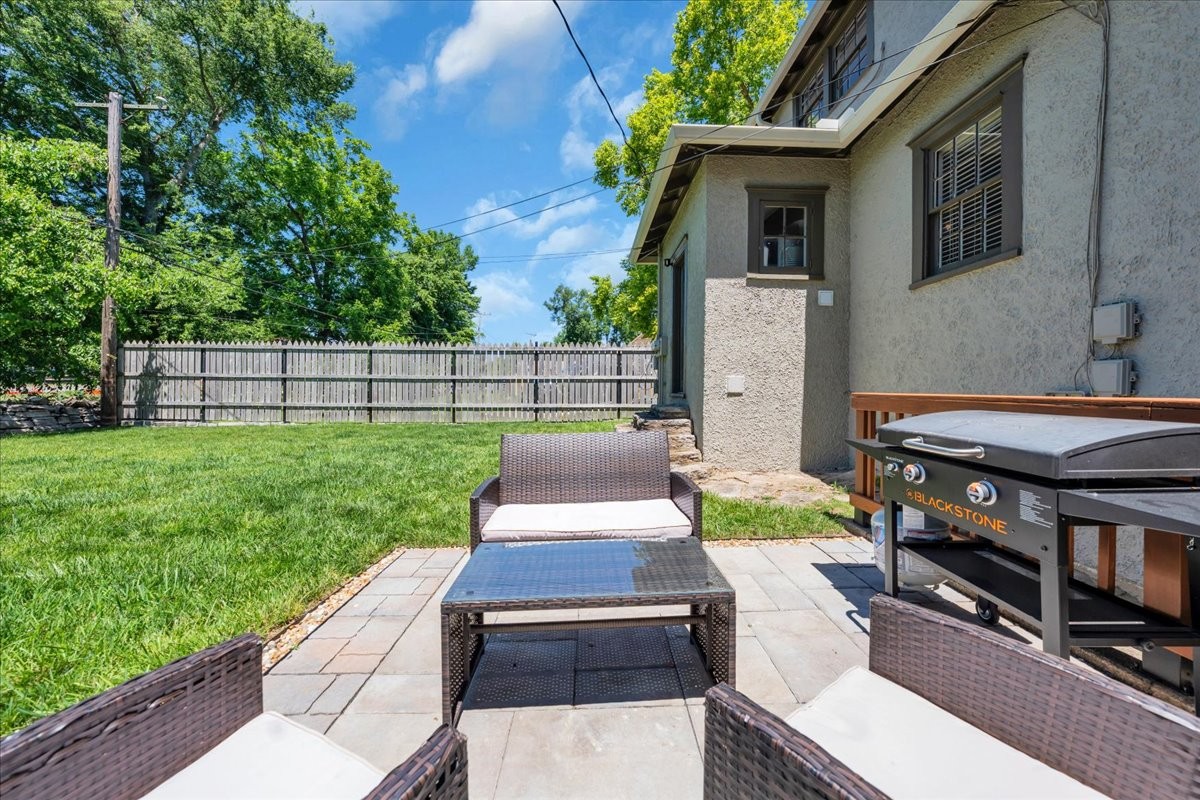 115 Cherokee Rd