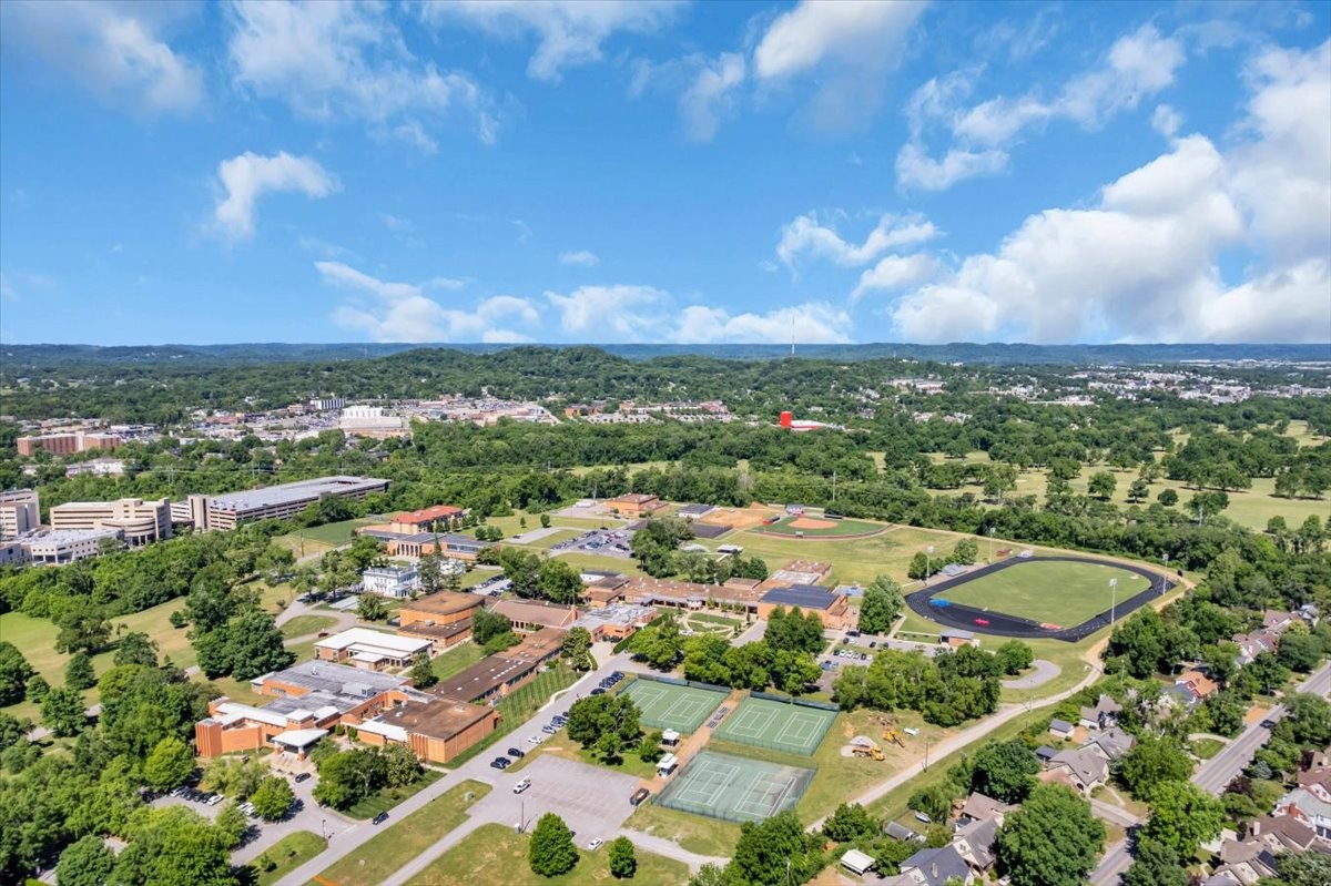 115 Cherokee Rd