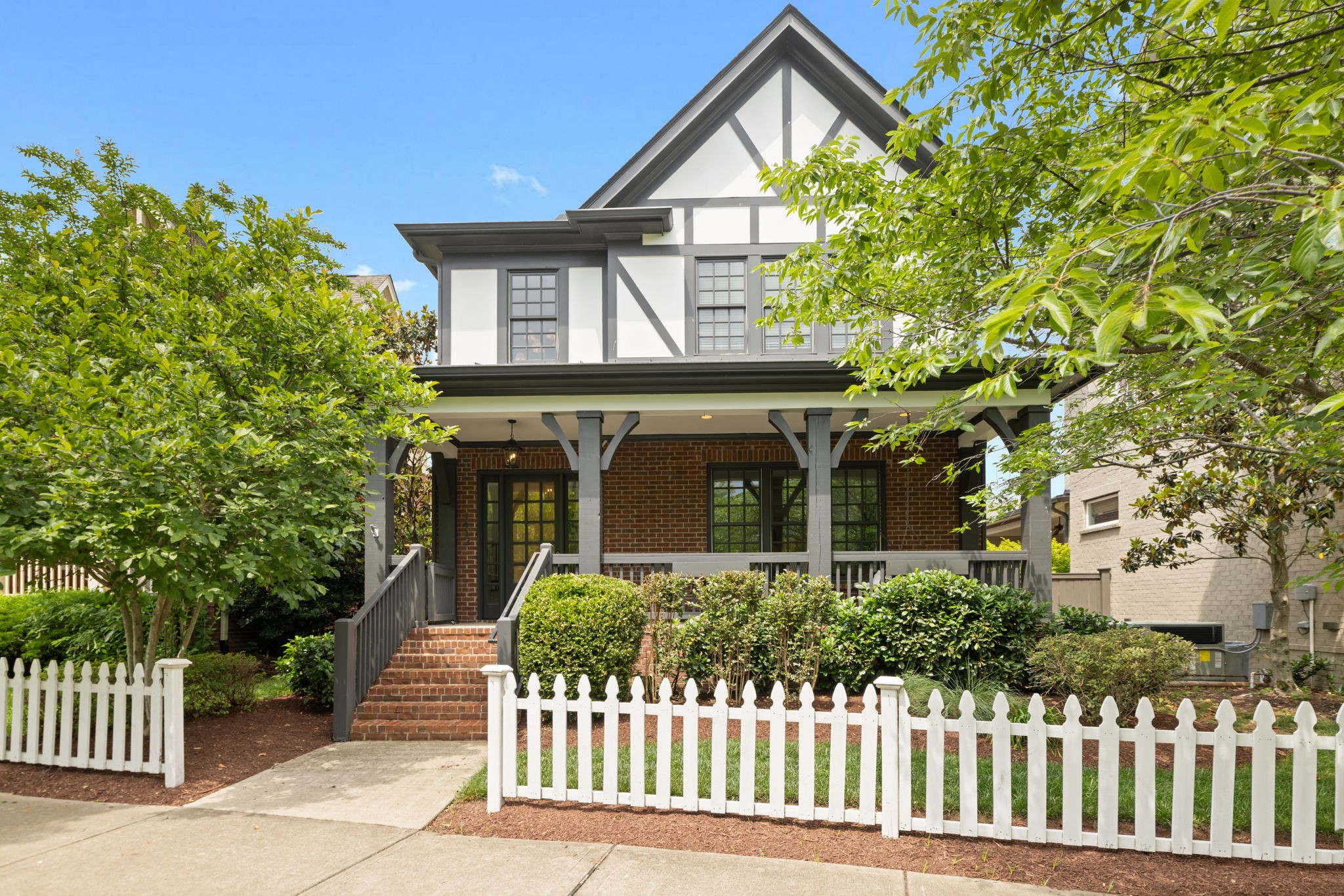 1413 Eliot Rd