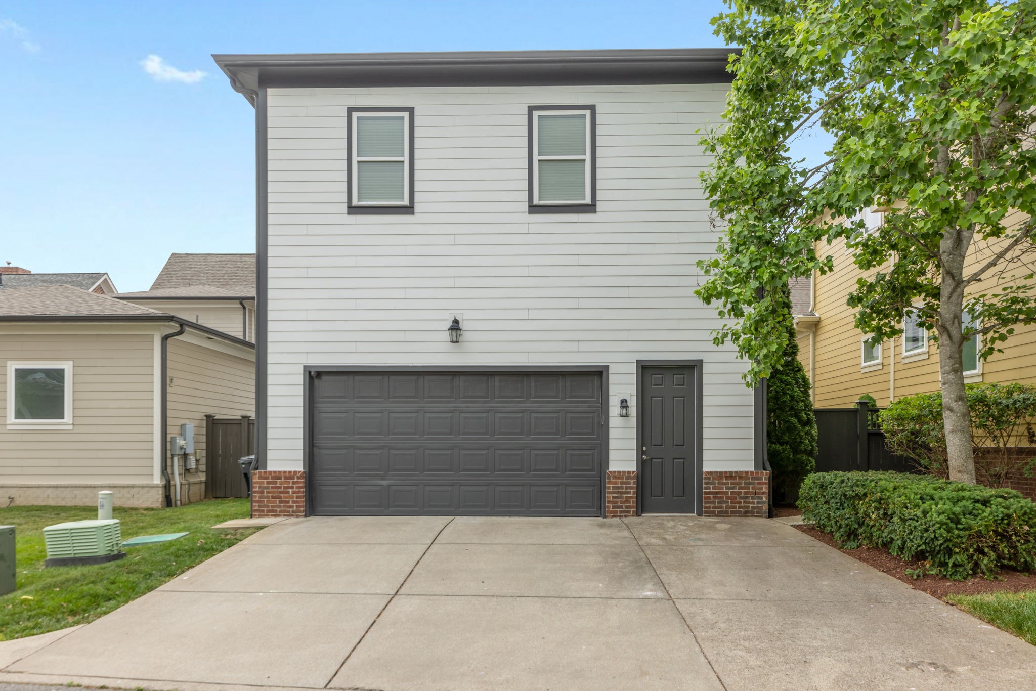 1413 Eliot Rd