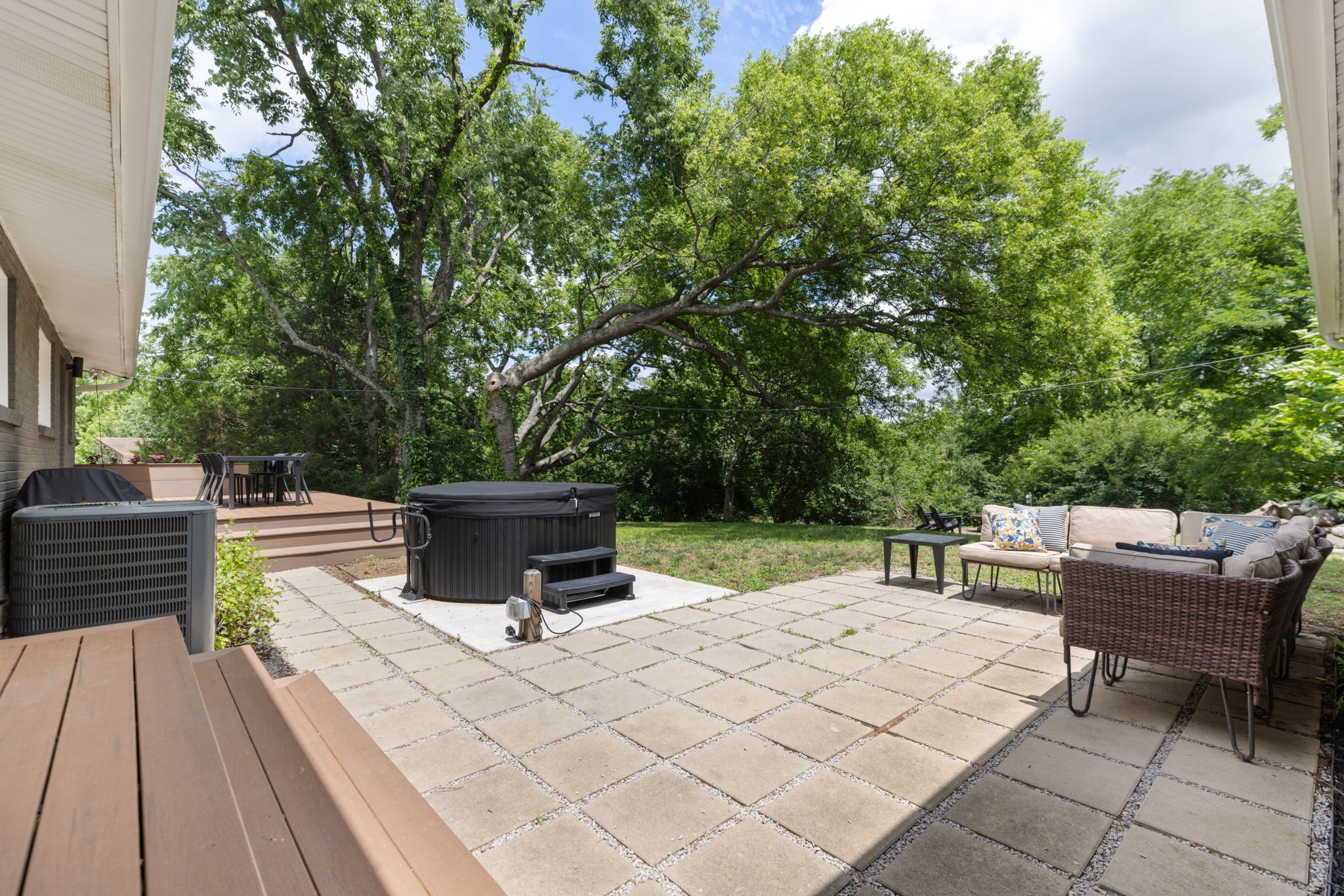 3008 Windemere Cir