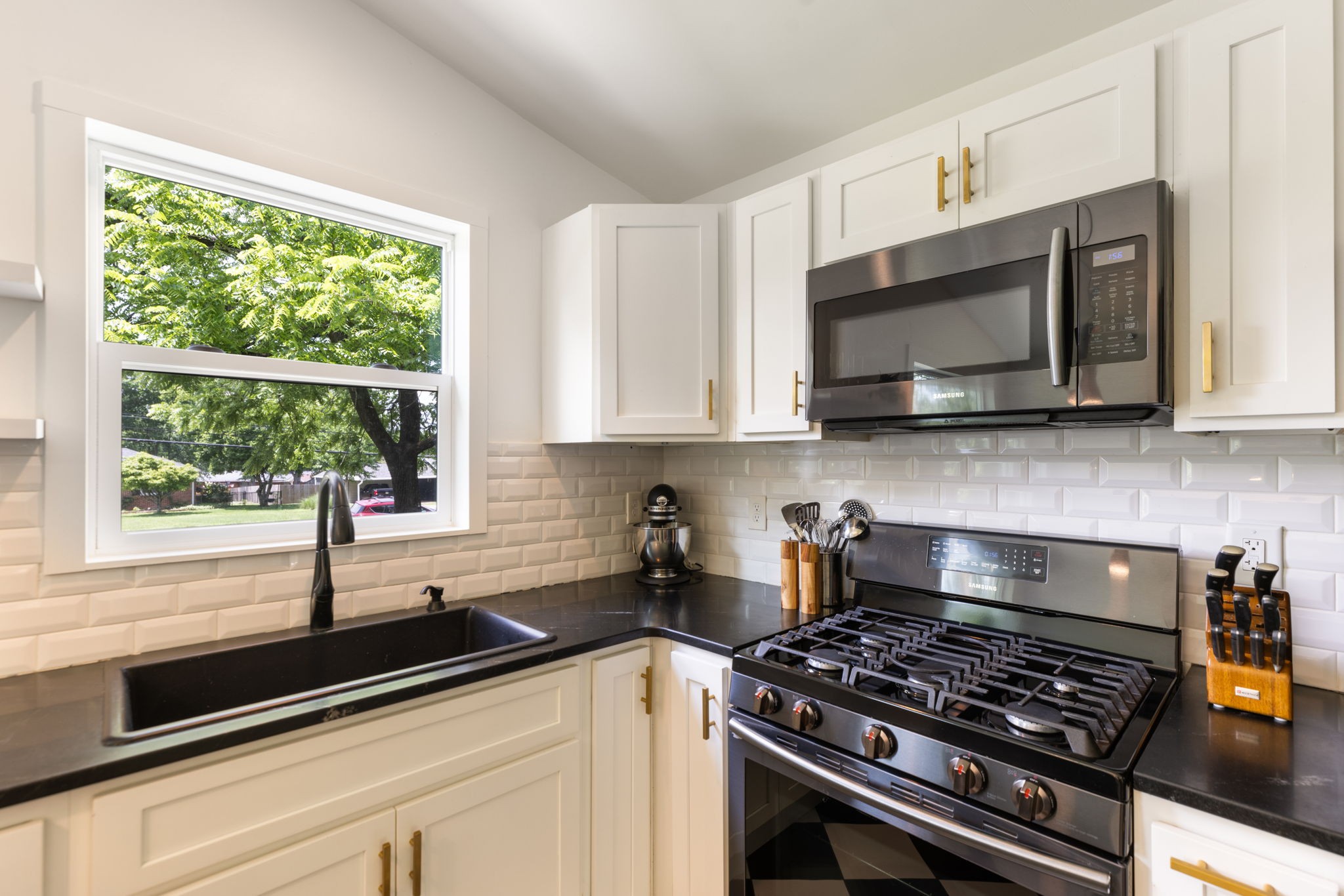3008 Windemere Cir