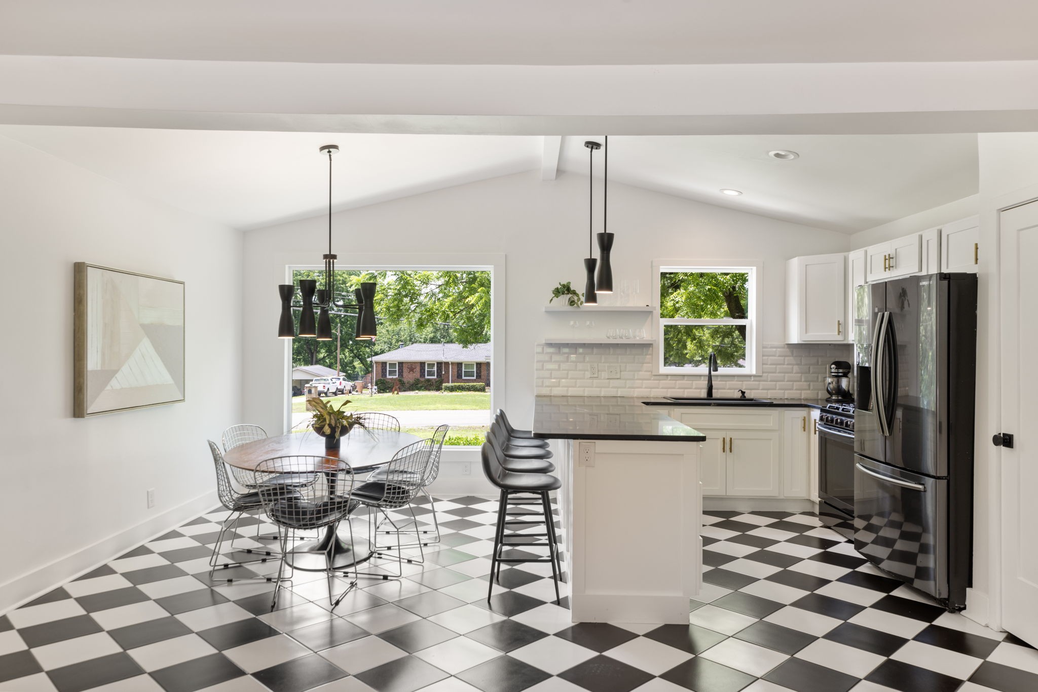 3008 Windemere Cir