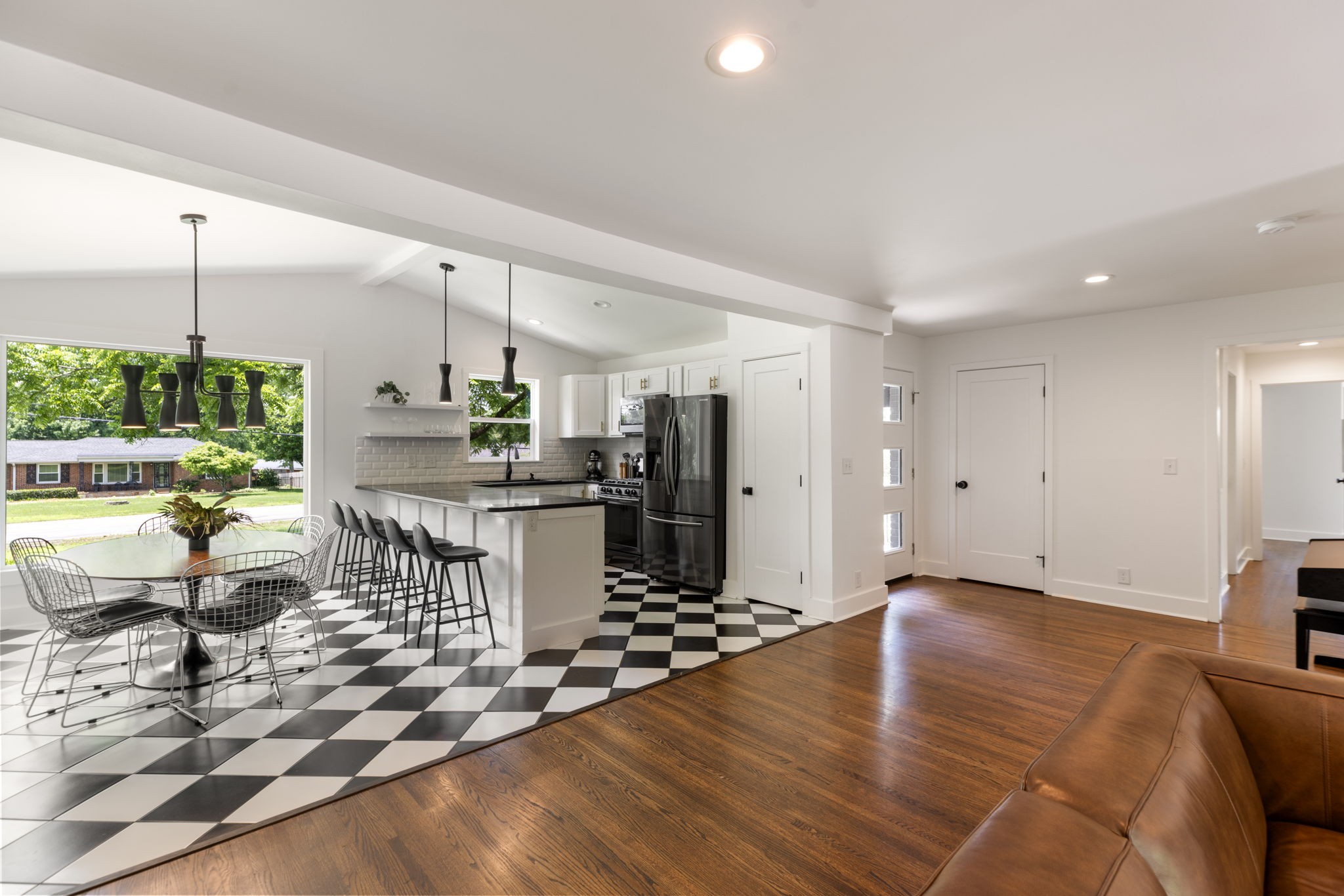 3008 Windemere Cir