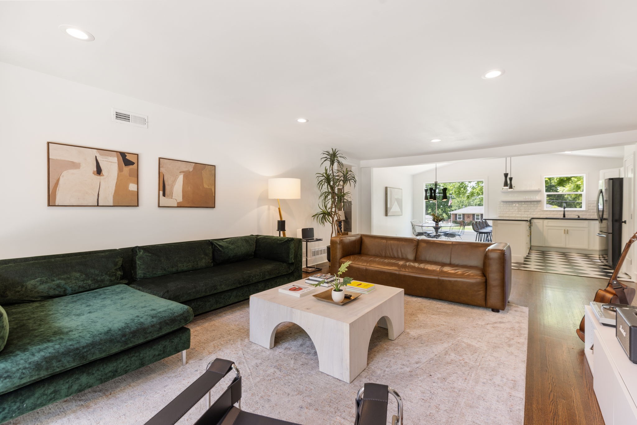 3008 Windemere Cir