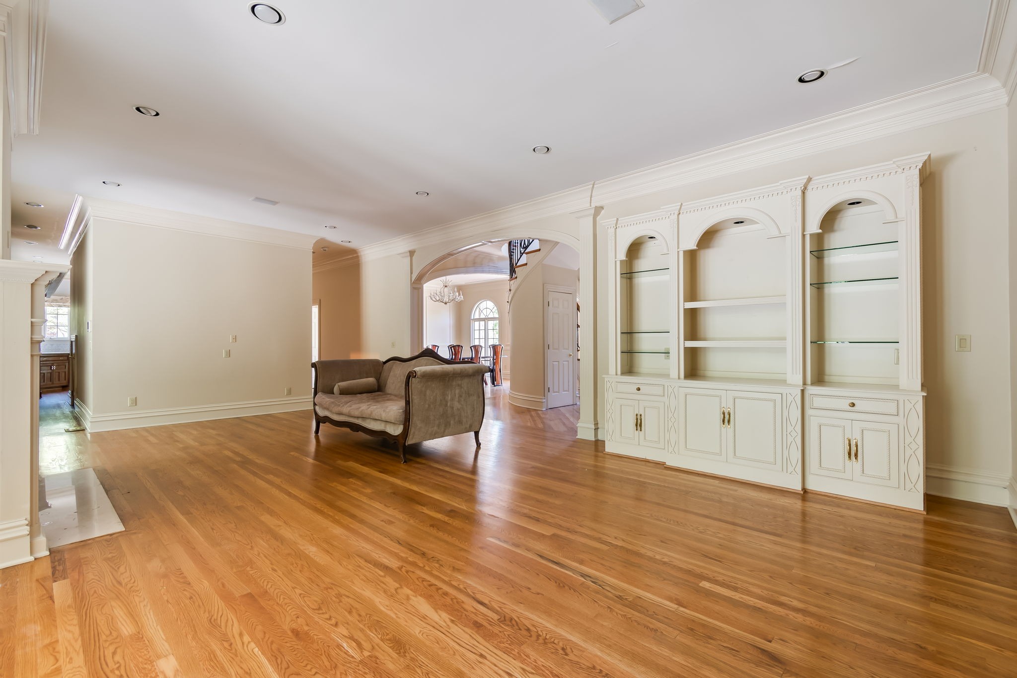 5608 Ottershaw Ct