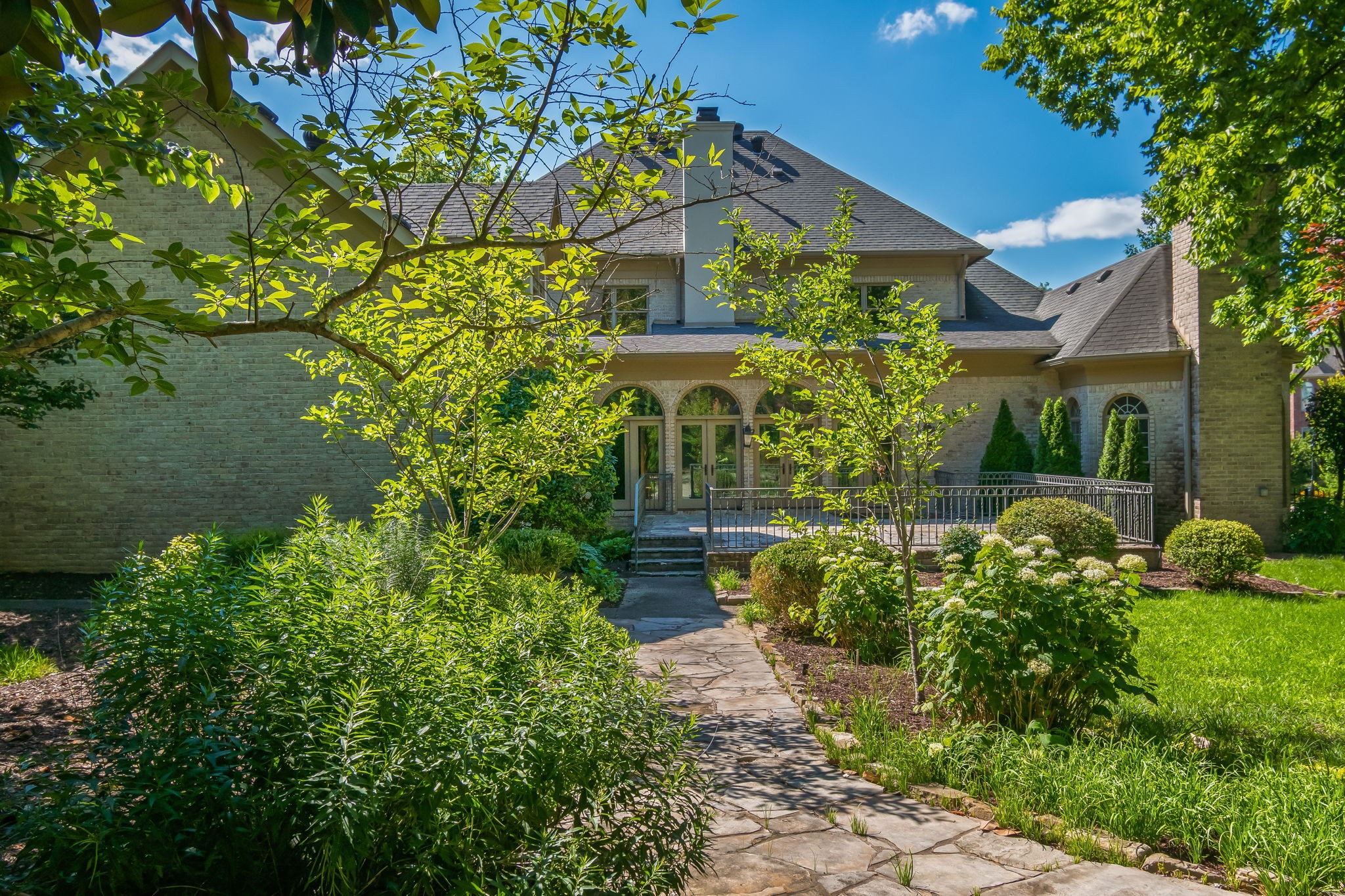 5608 Ottershaw Ct