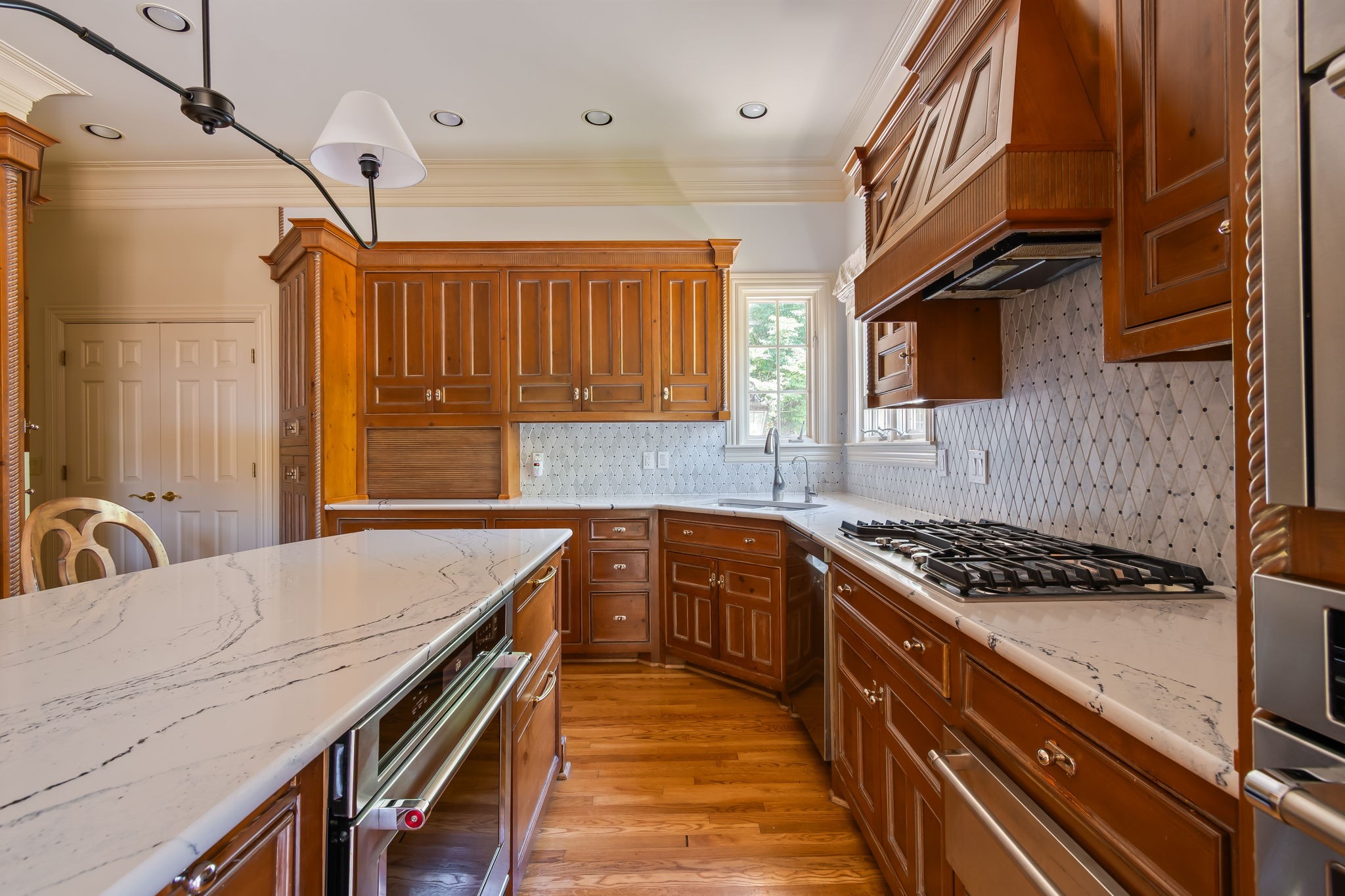 5608 Ottershaw Ct