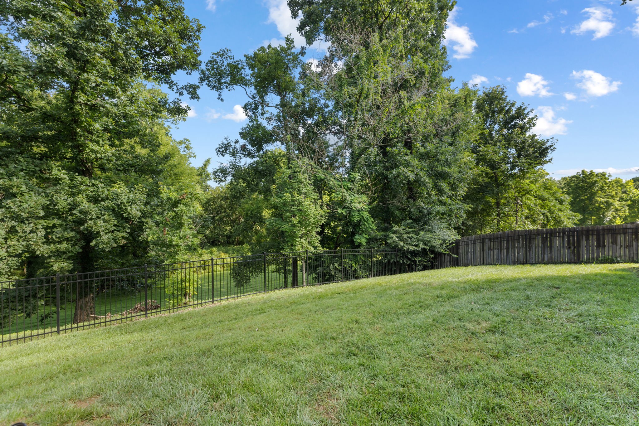 3013 Natures Landing Dr