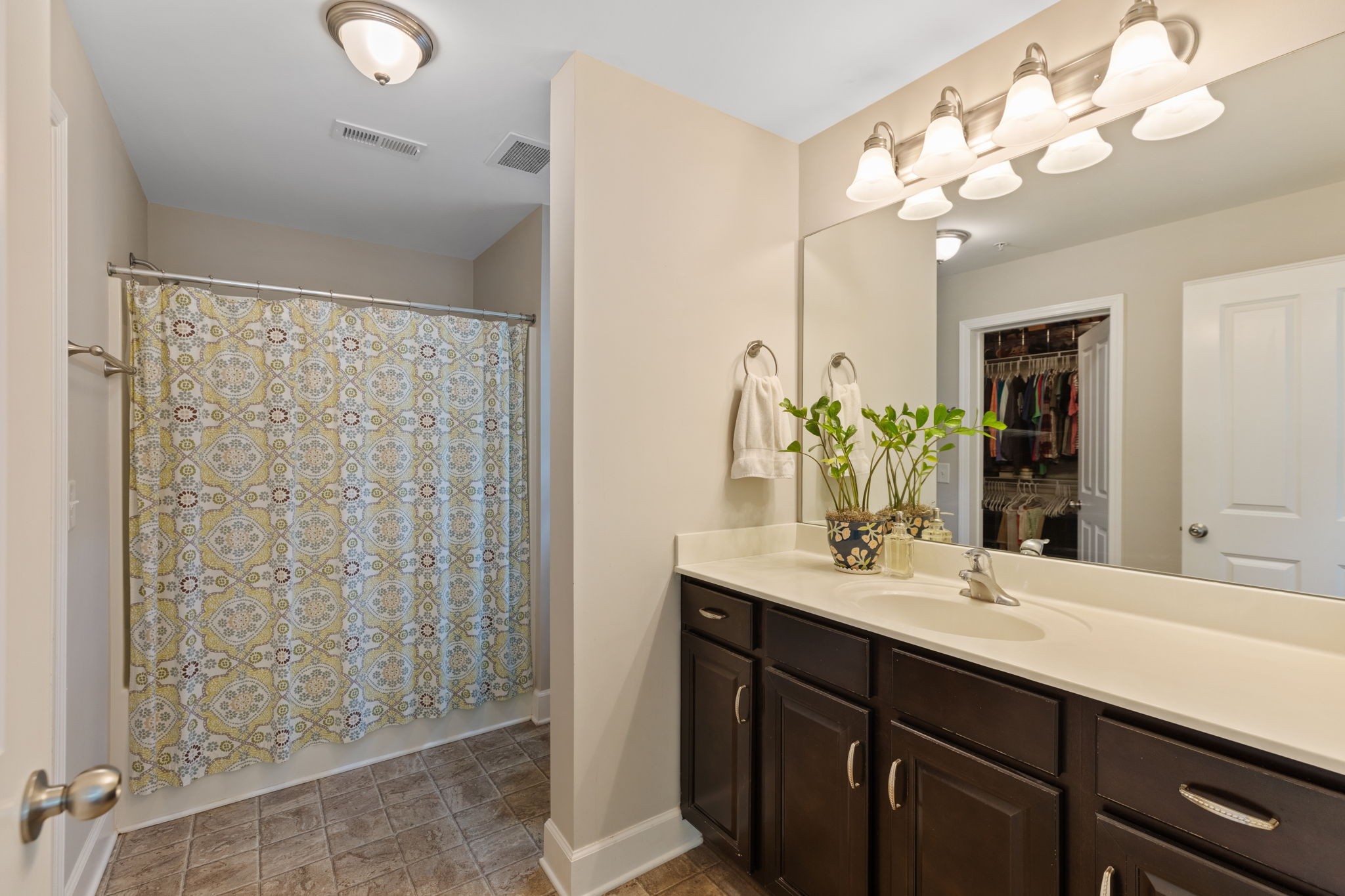 4847 Bevendean Dr Unit: 4