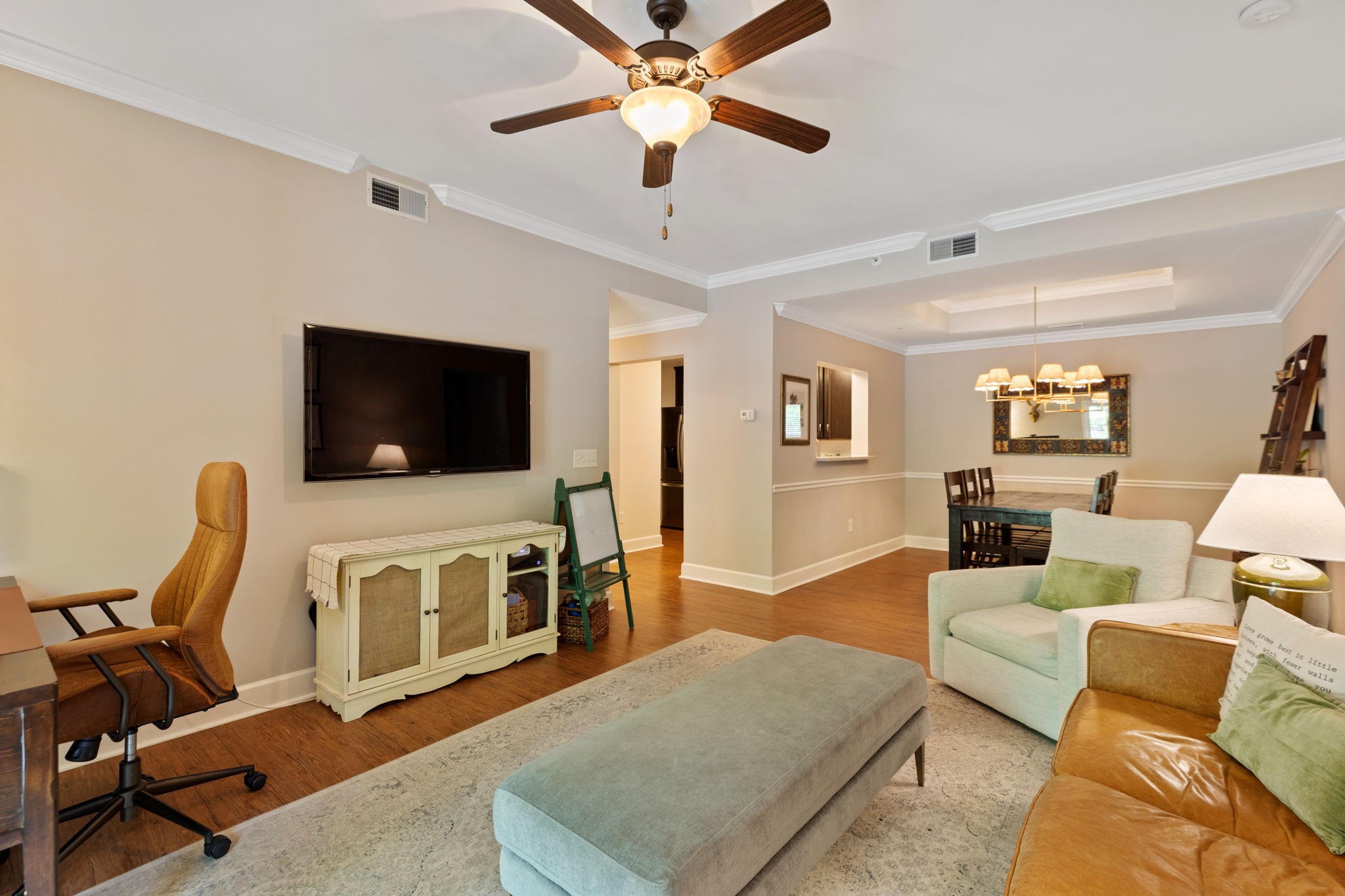 4847 Bevendean Dr Unit: 4