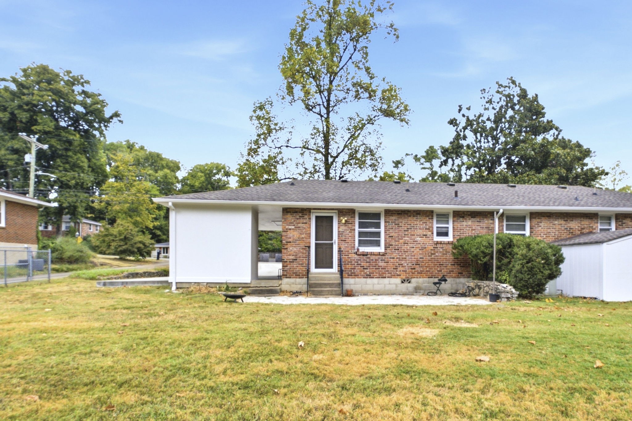 253 Blackman Rd Unit: B