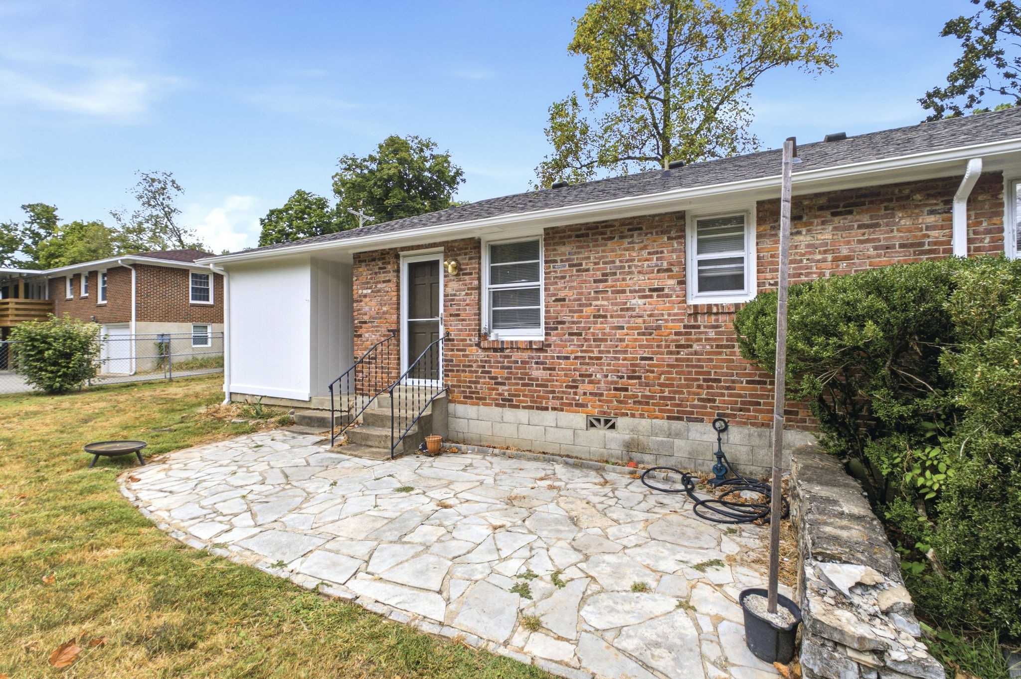 253 Blackman Rd Unit: B