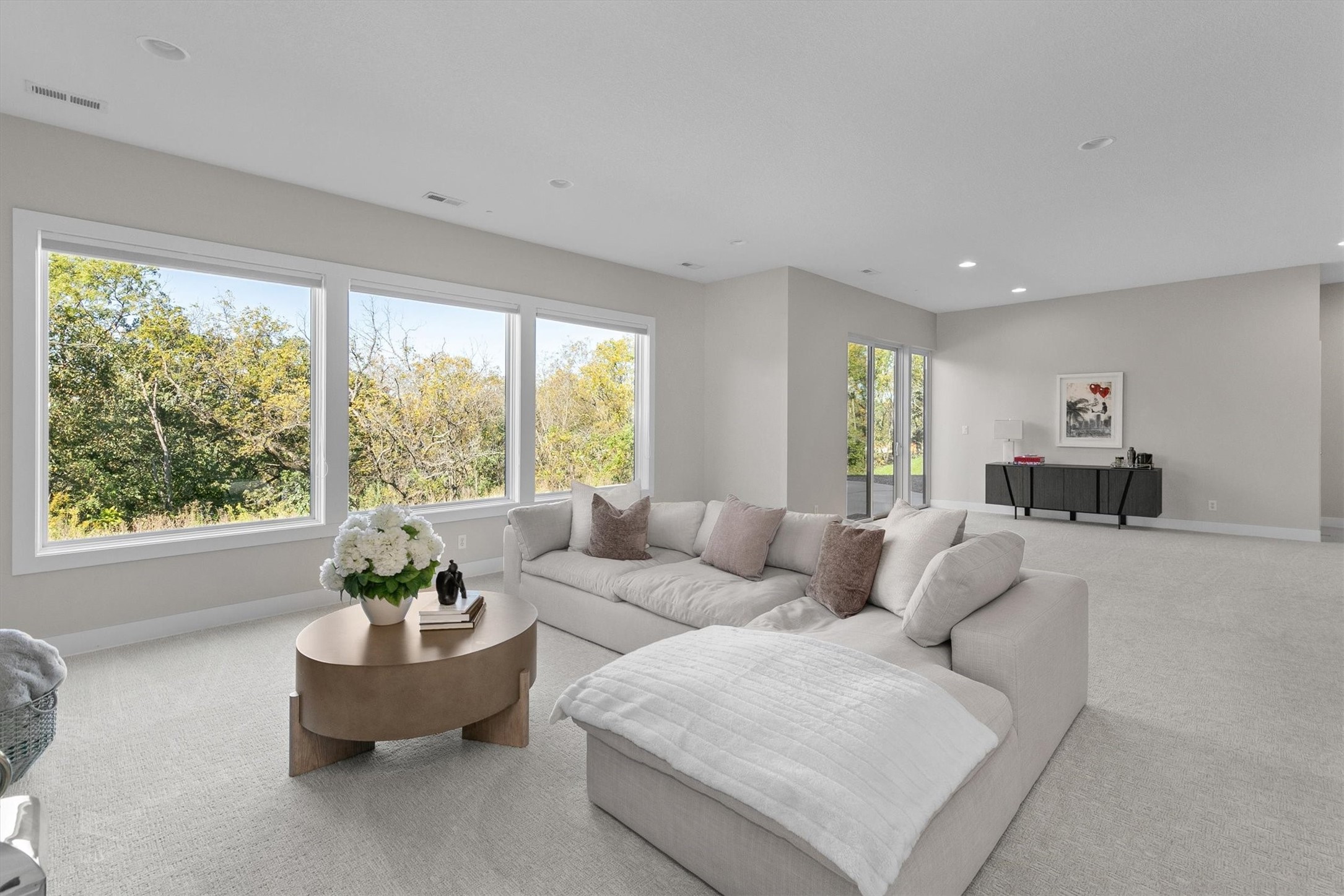 605 S Tiburon Cove