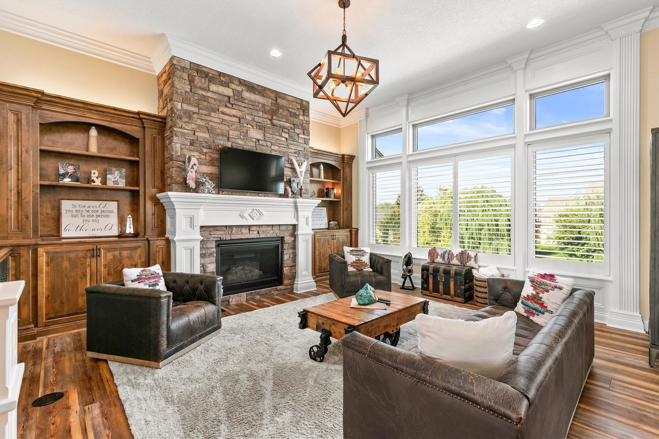 15401 Plum Drive