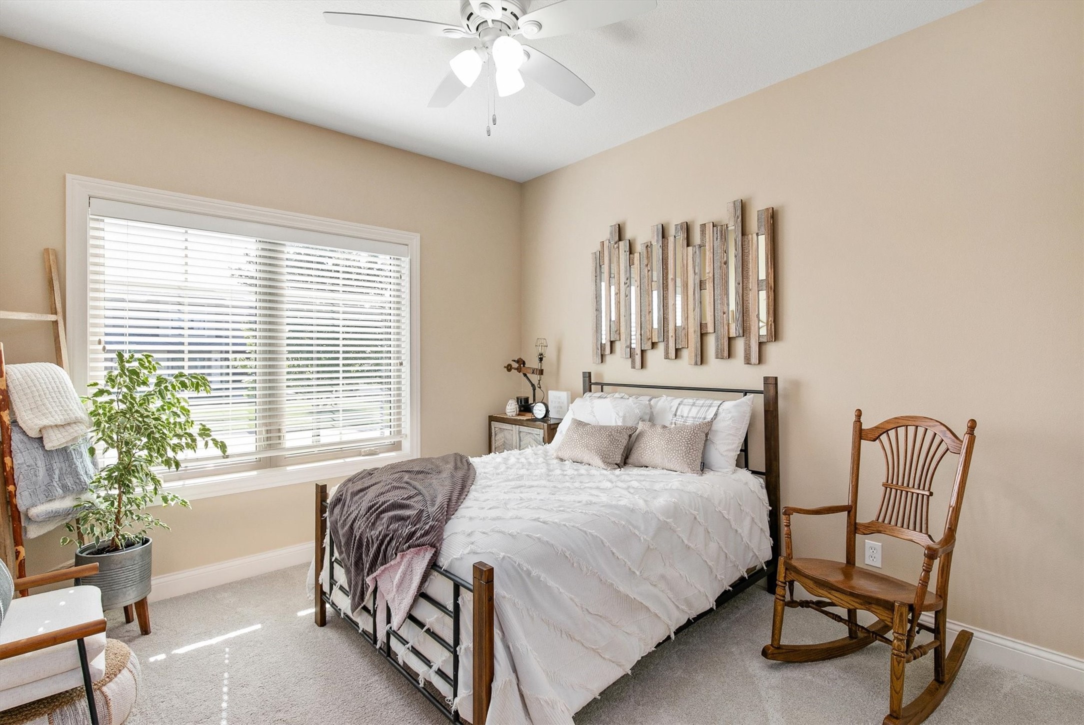 15401 Plum Drive