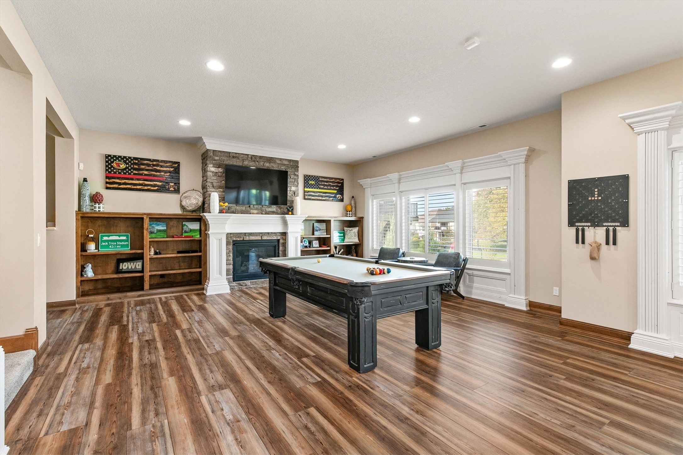 15401 Plum Drive