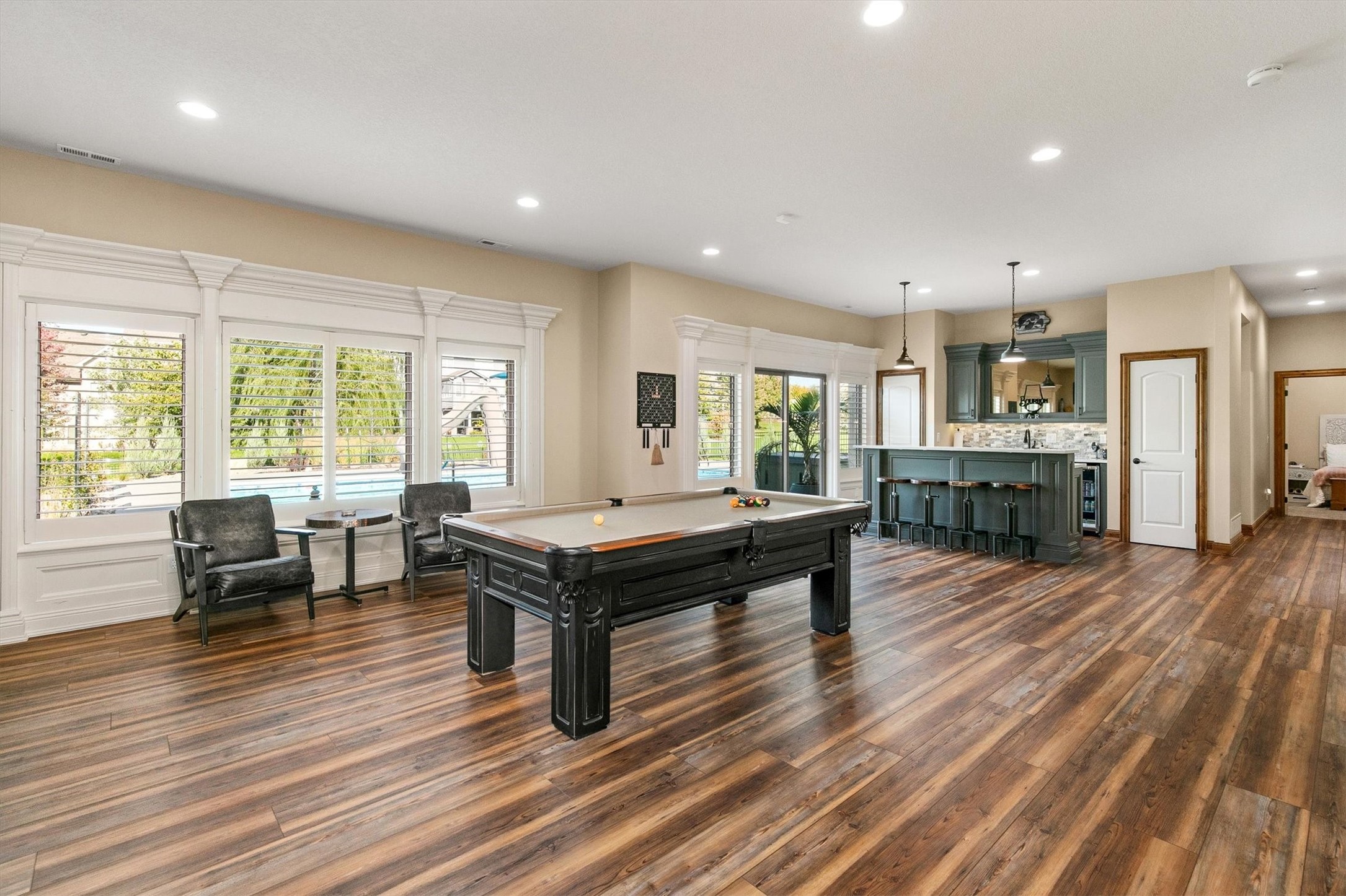 15401 Plum Drive