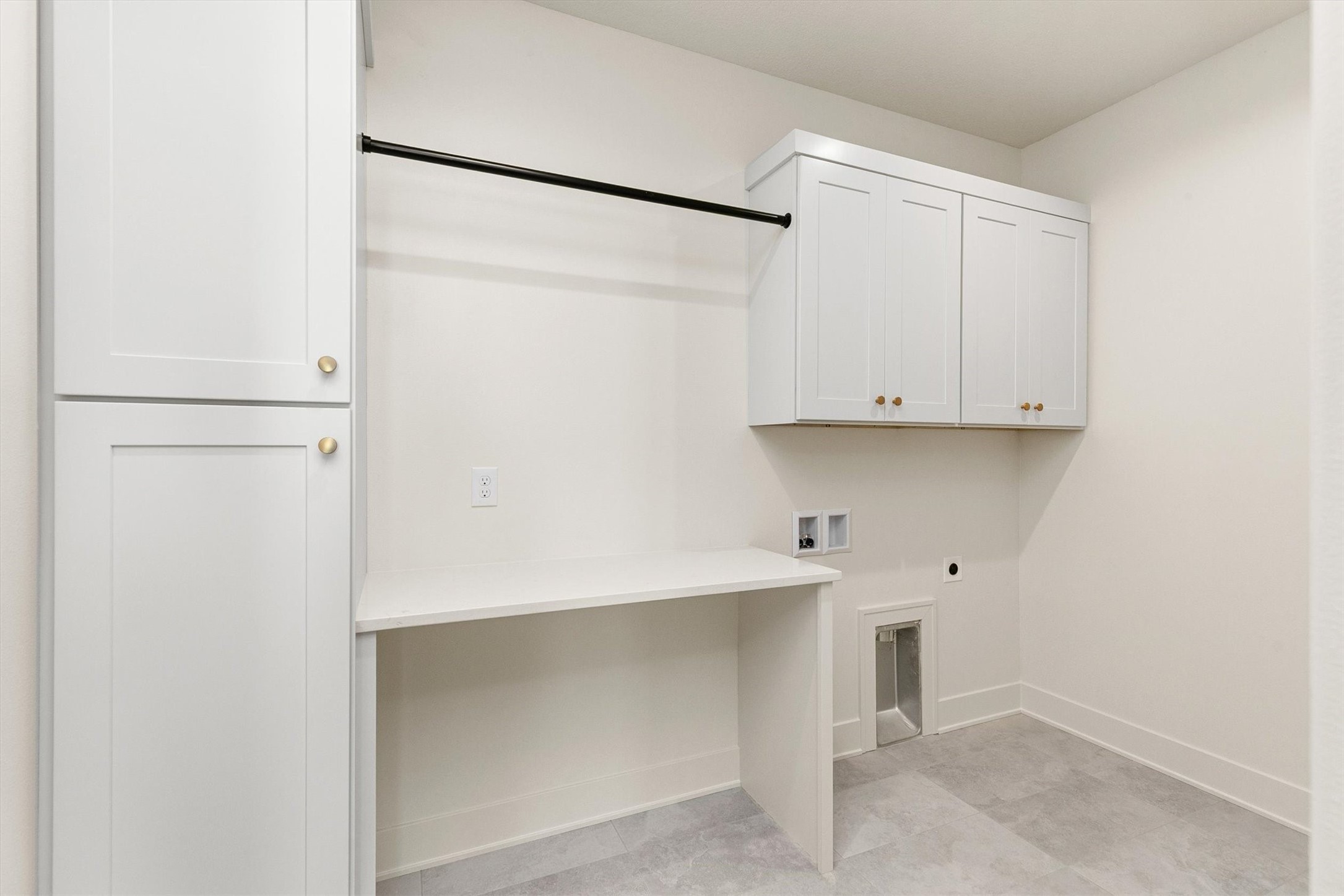 1721 SW Sunset Court