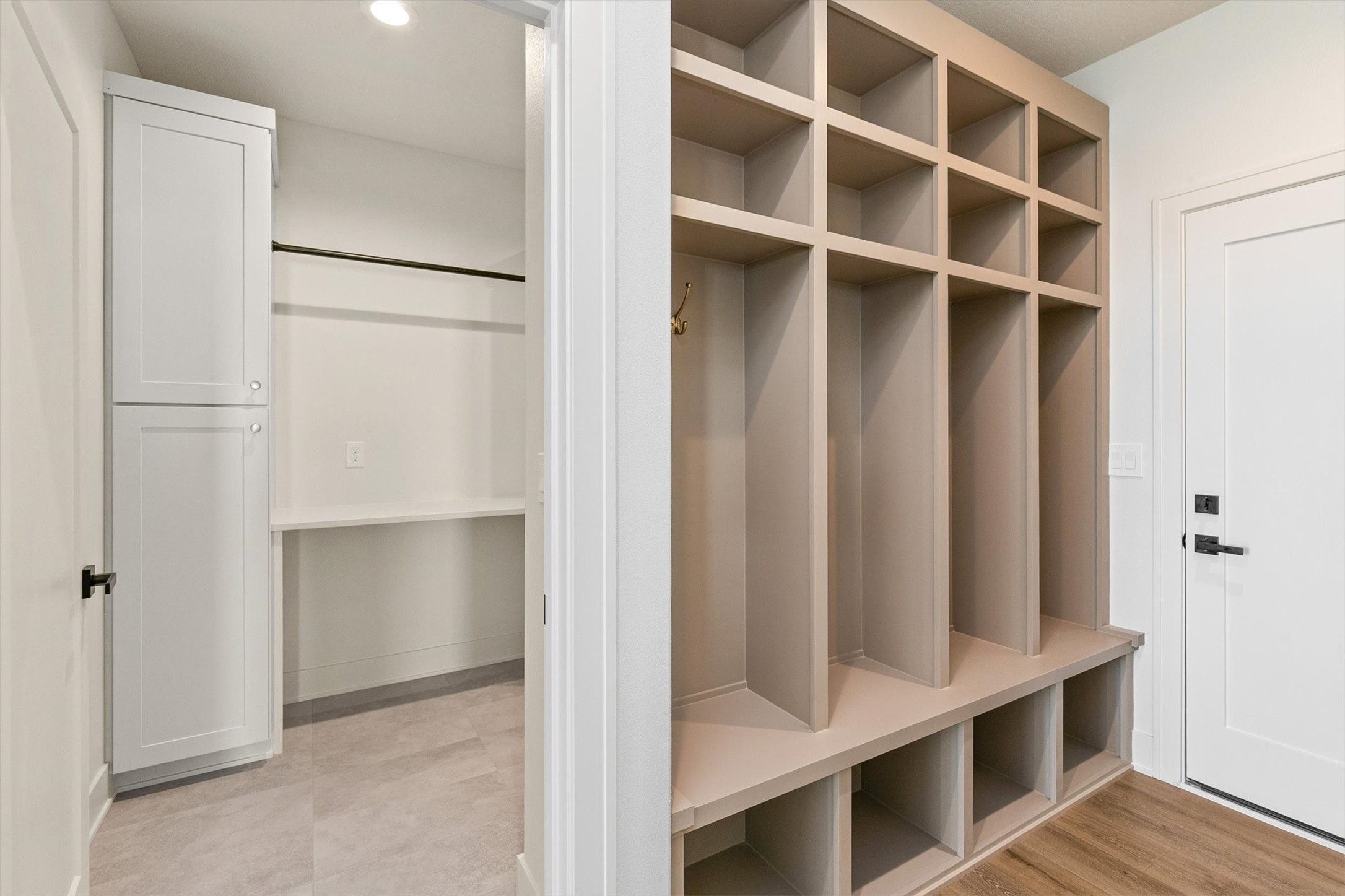 1721 SW Sunset Court