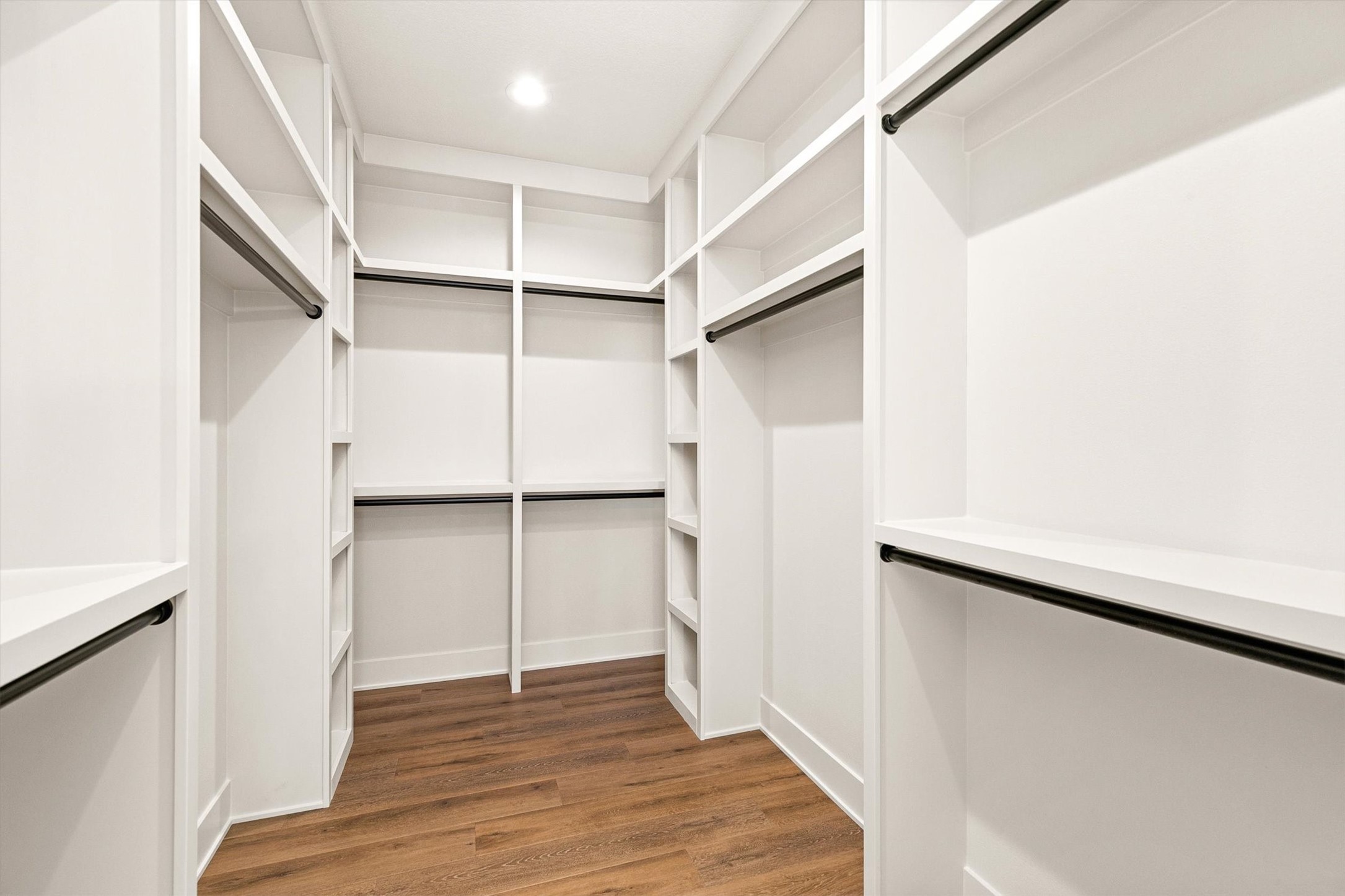 1721 SW Sunset Court
