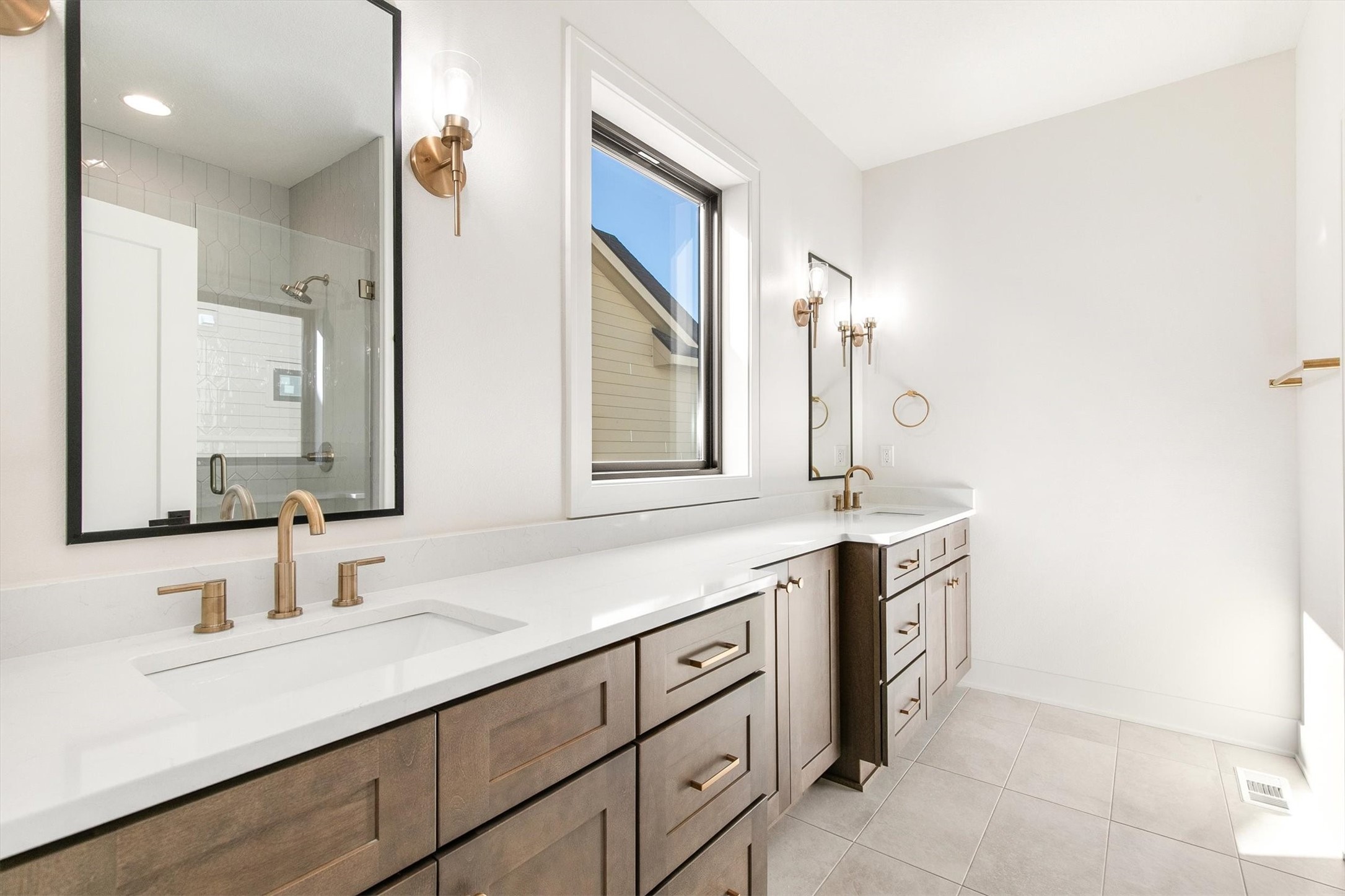 1721 SW Sunset Court
