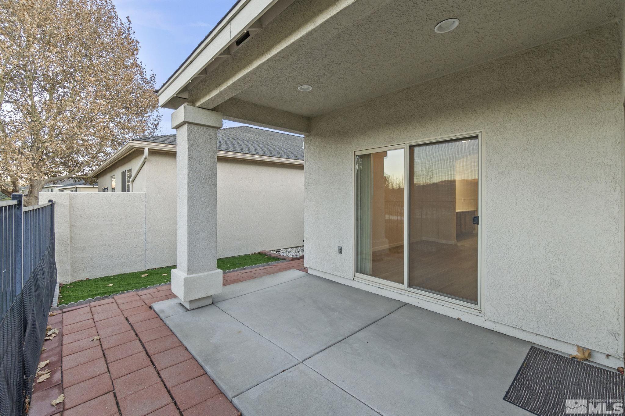 1156 Drake Way