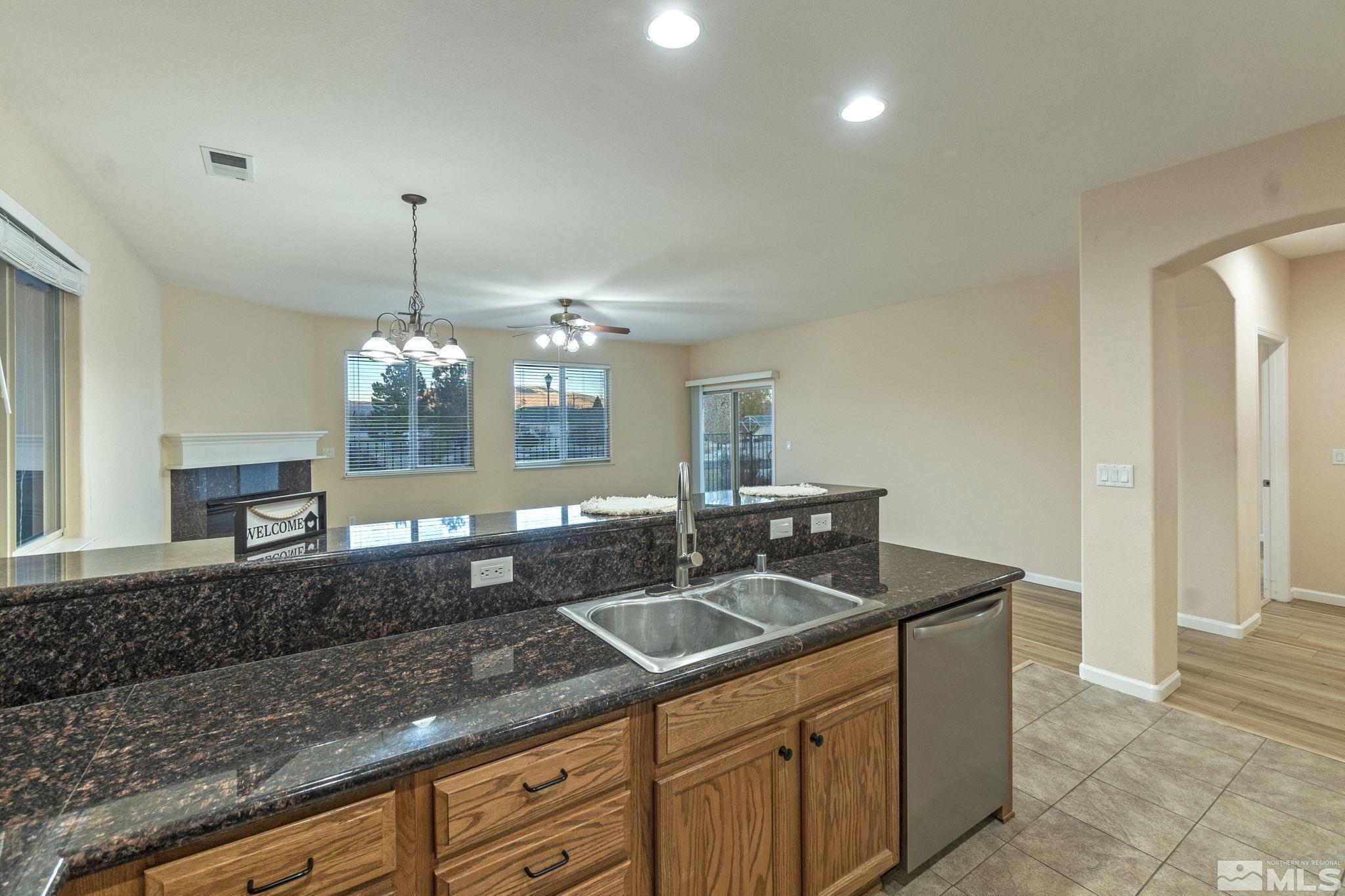 1156 Drake Way