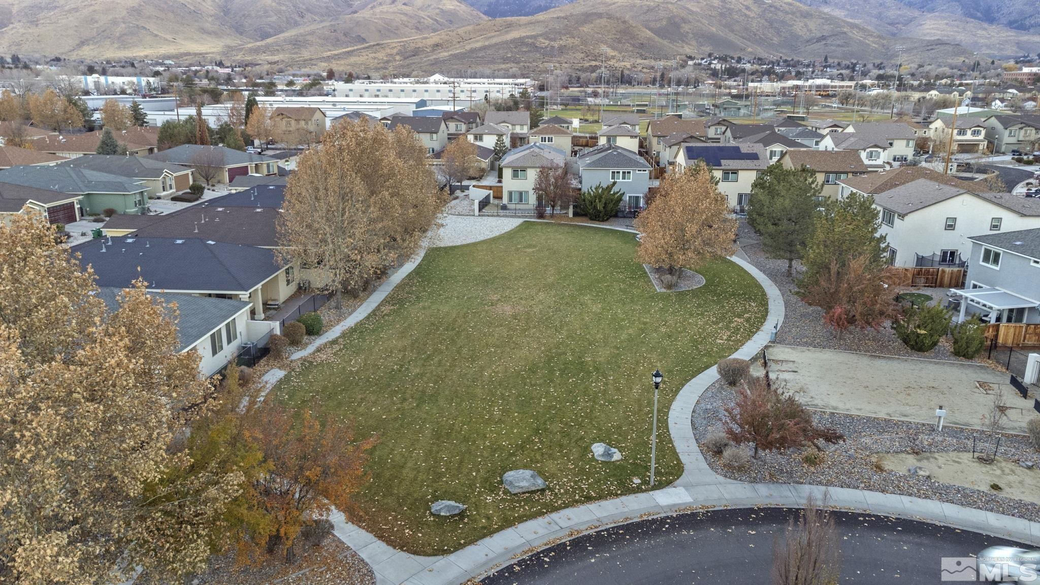 1156 Drake Way