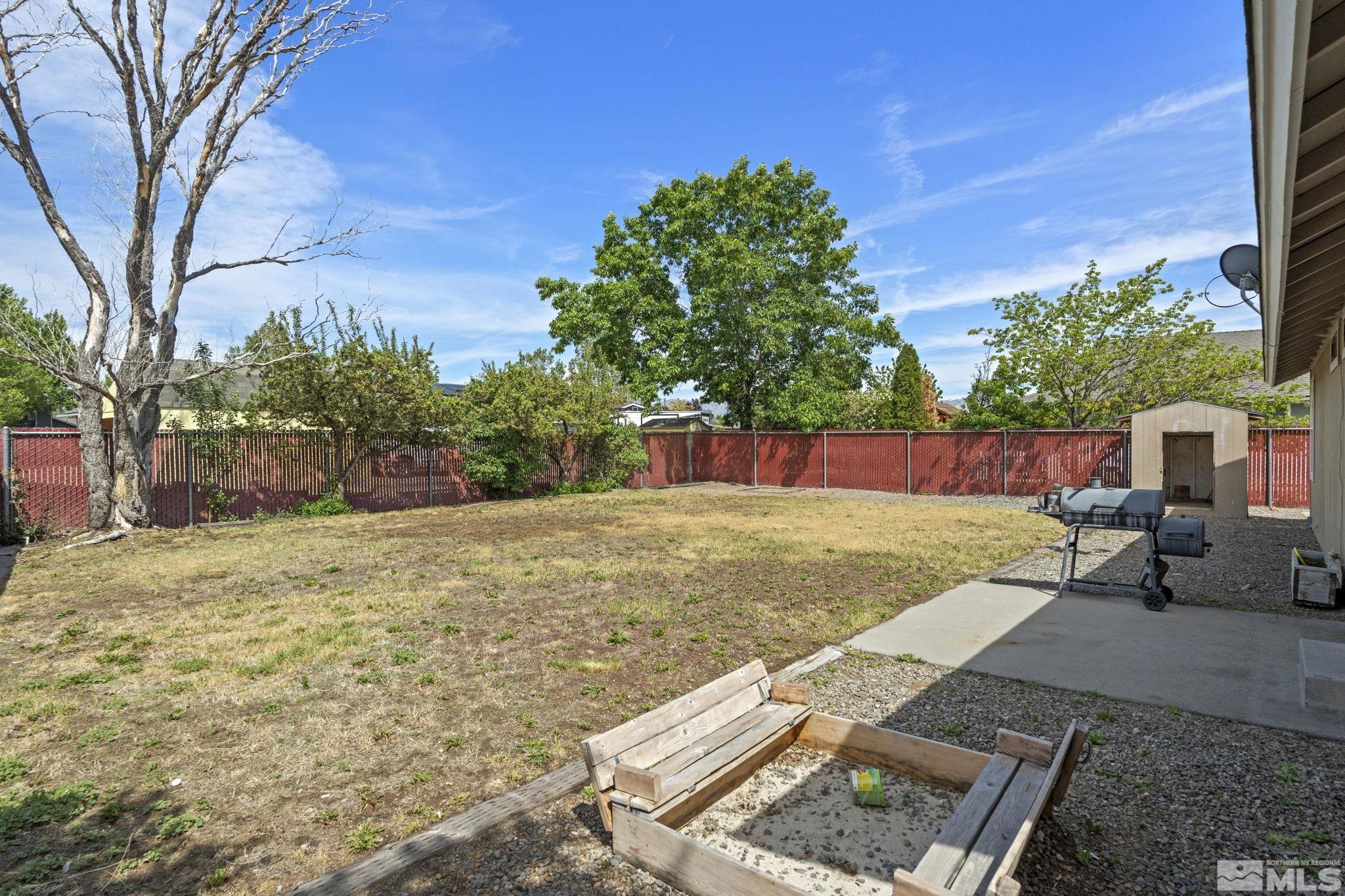 1356 Leonard Road