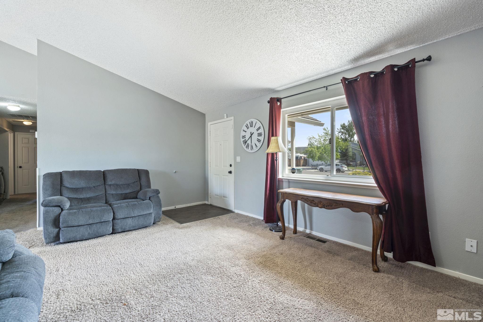 1356 Leonard Road