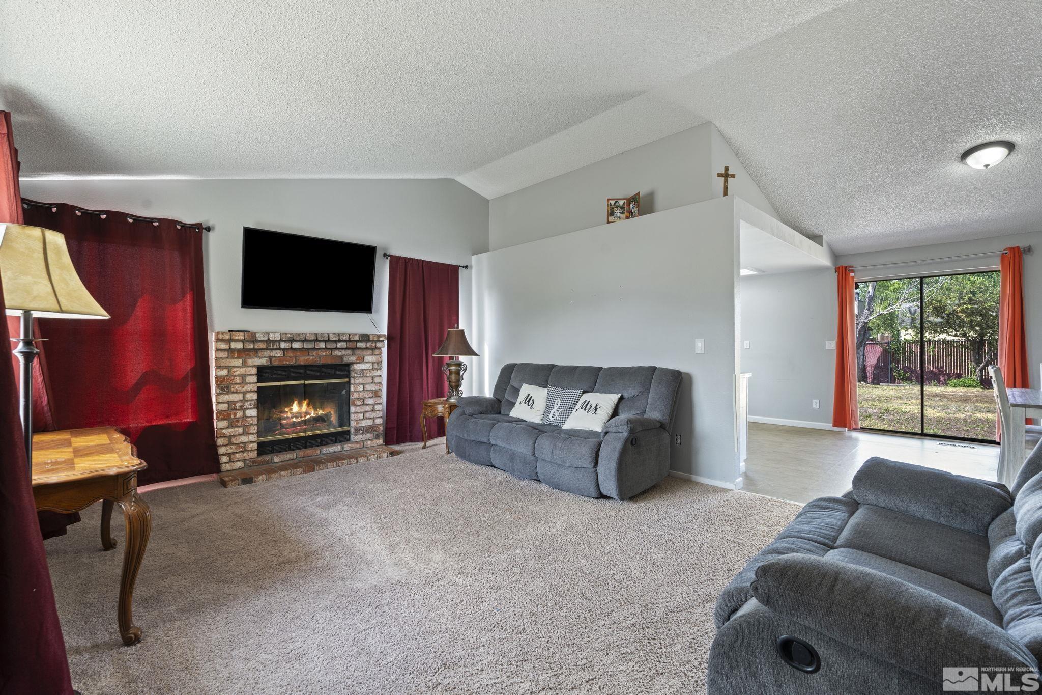 1356 Leonard Road