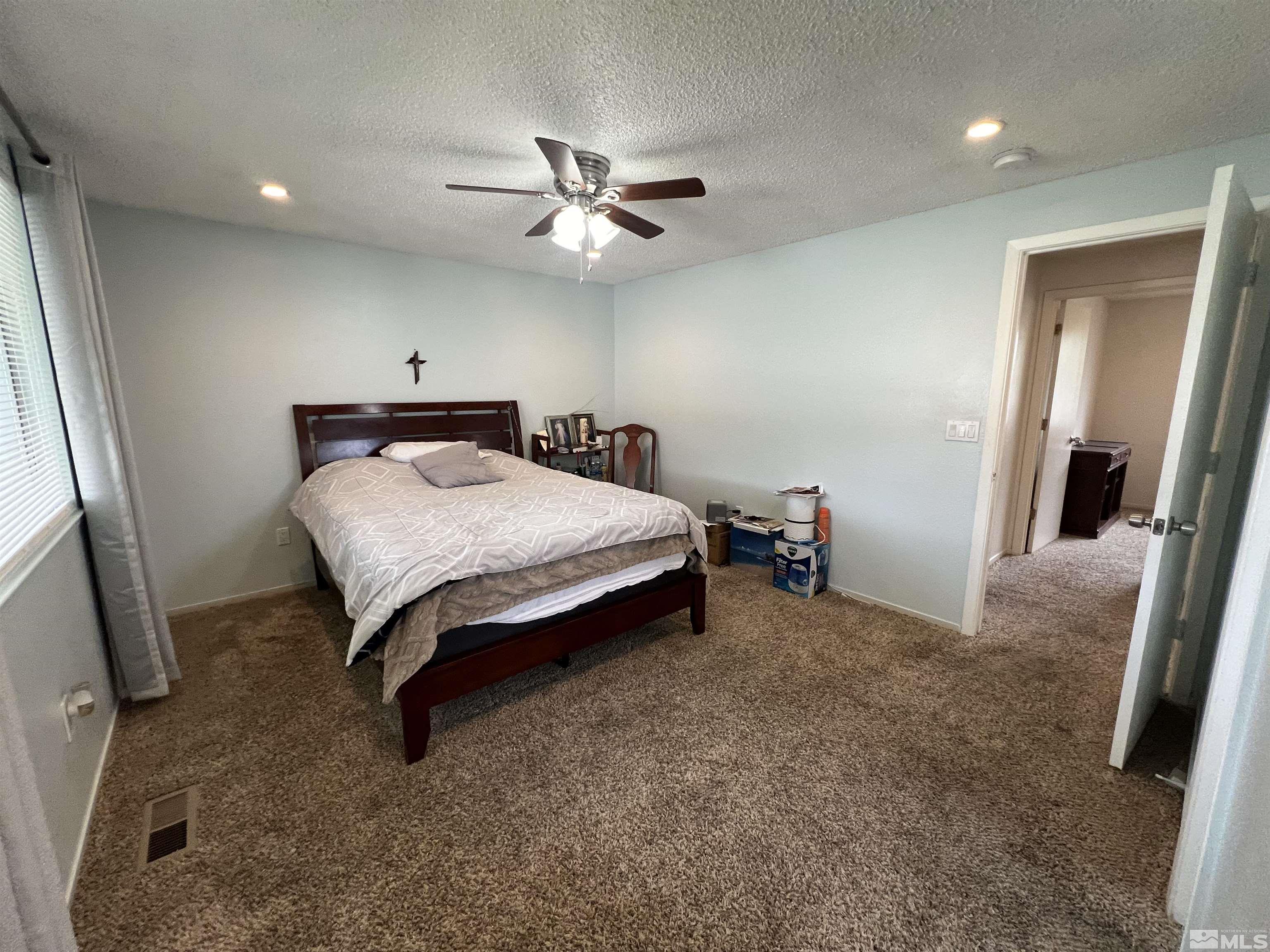 907 Peridot Court