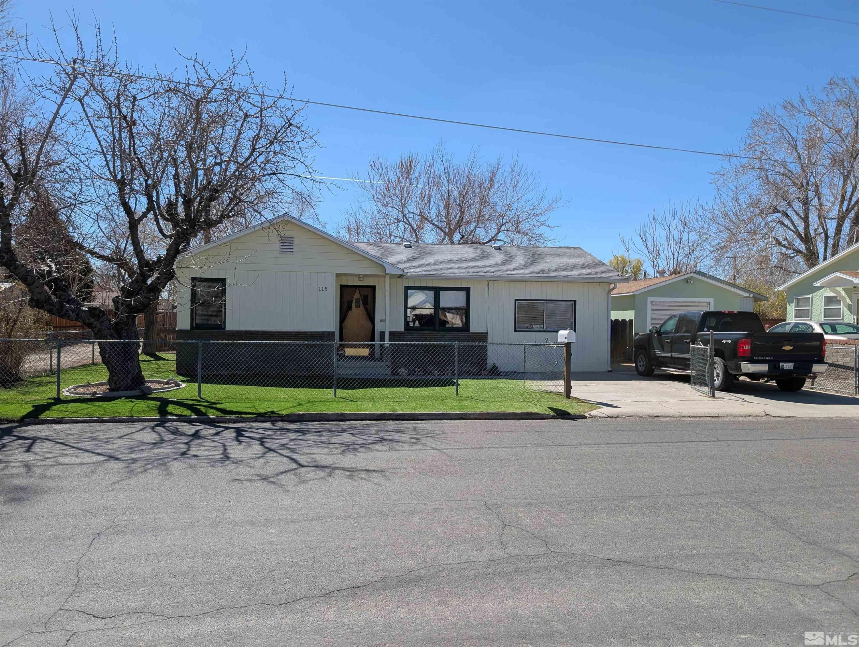 115 Commercial Avenue