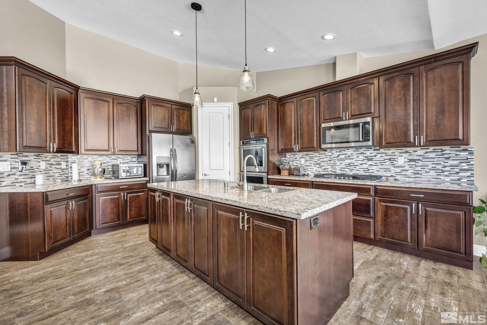 16885 Majestic View Drive