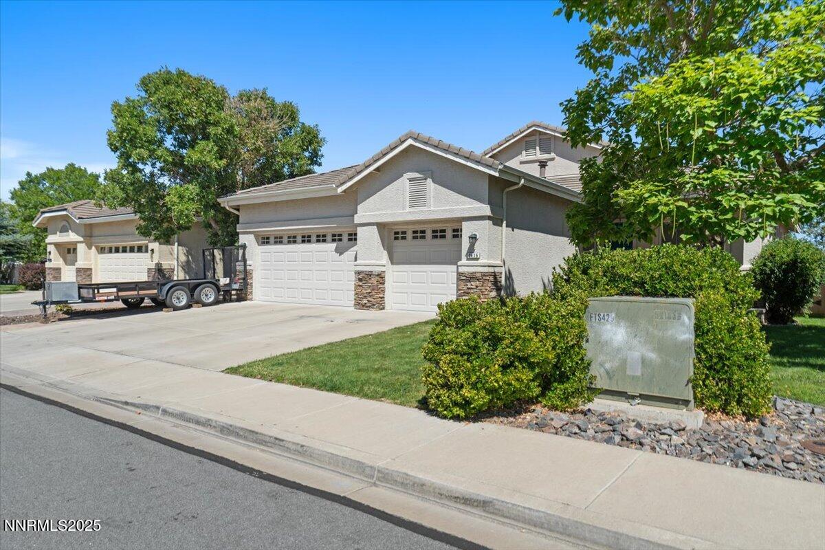 2415 Lincoln Meadows Drive