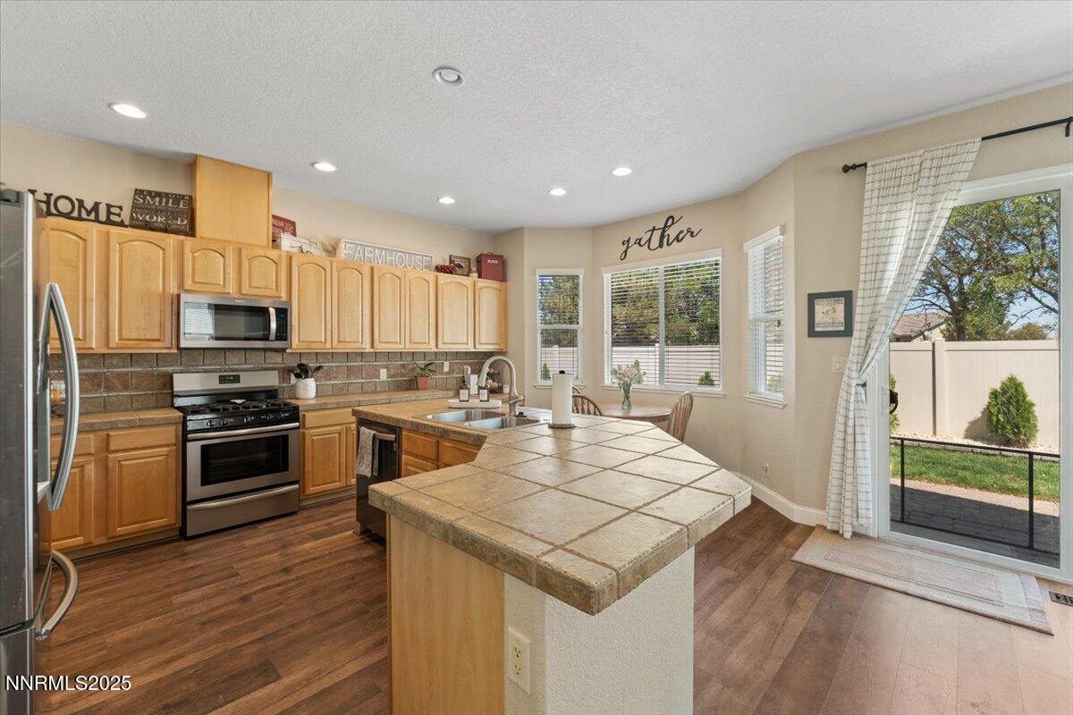 2415 Lincoln Meadows Drive