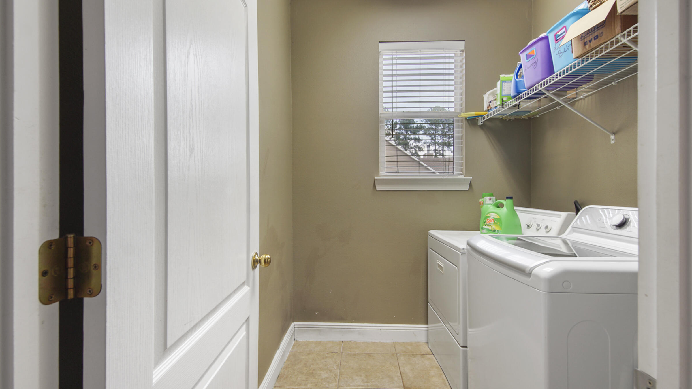 580 W Club House Drive