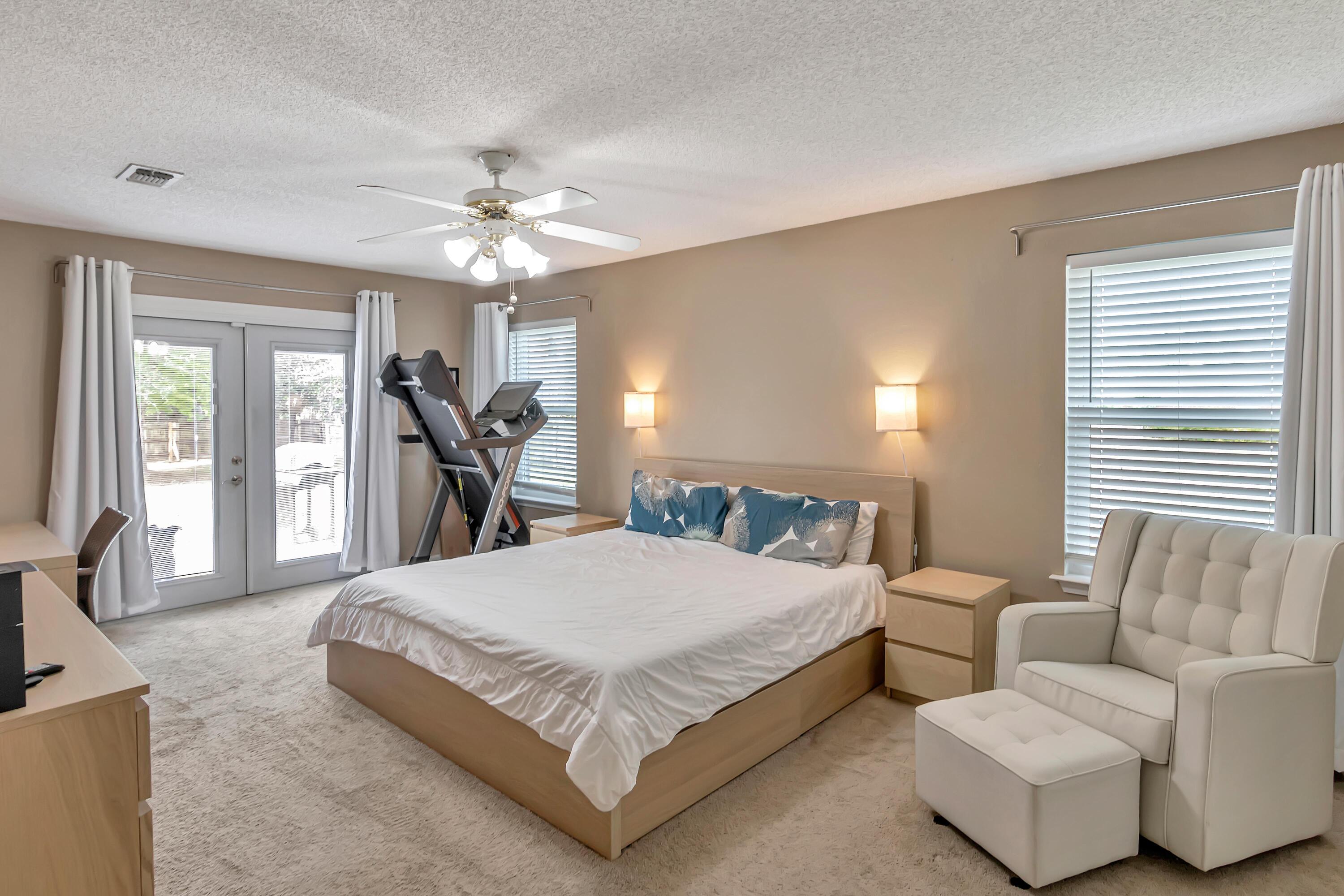 1961 Candlewood Drive