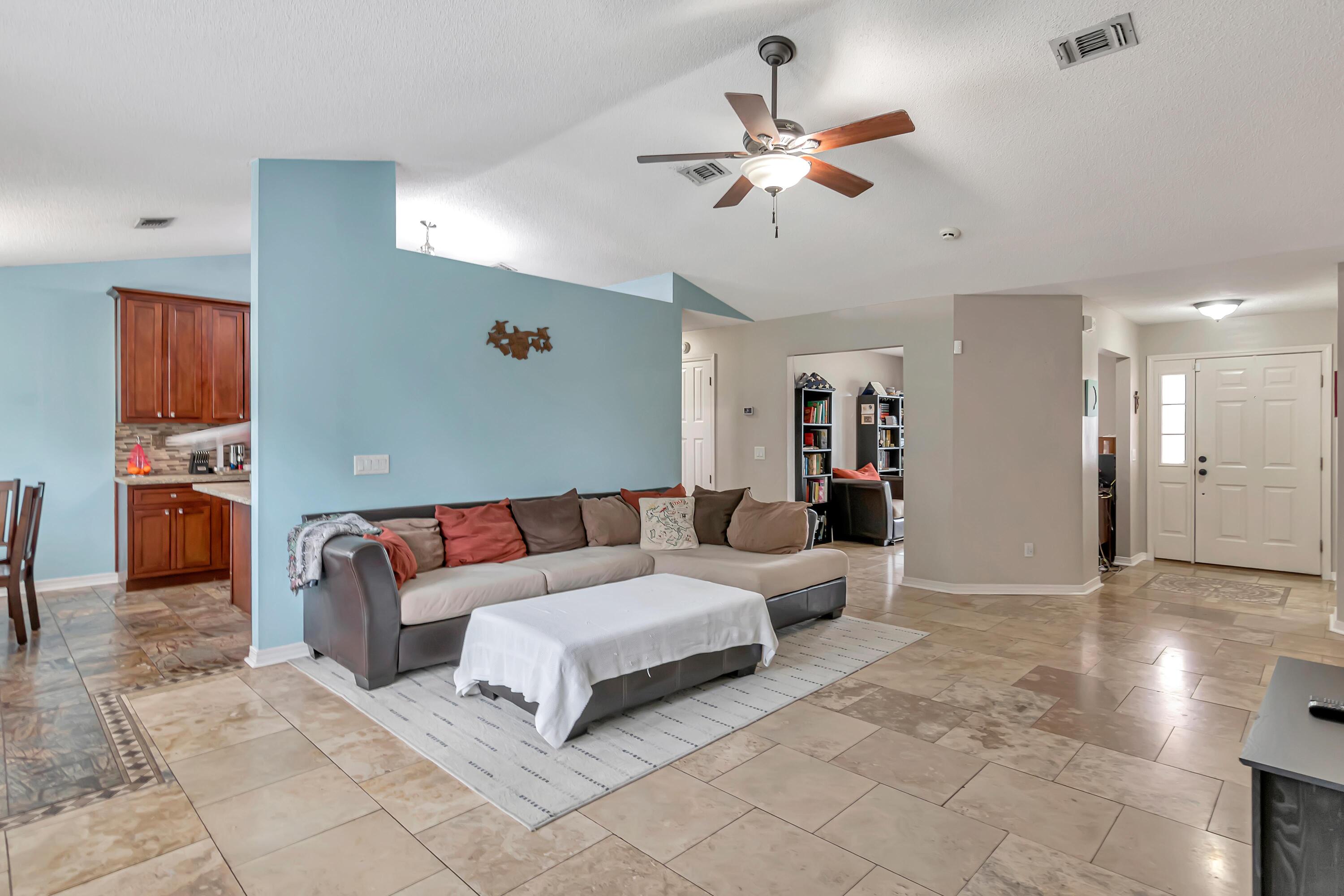 1961 Candlewood Drive