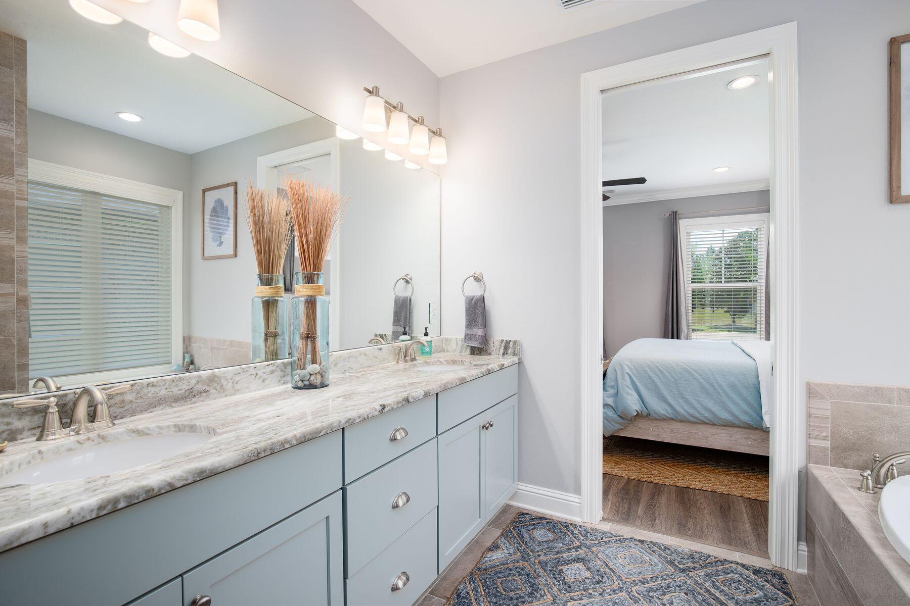 123 Oyster Boulevard