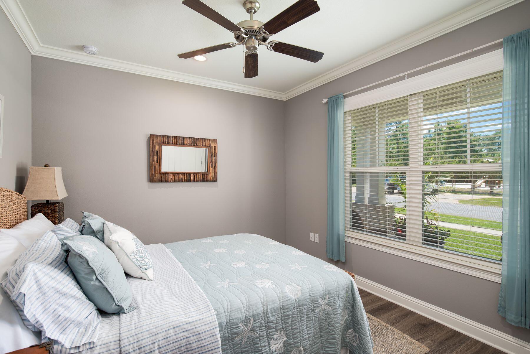 123 Oyster Boulevard