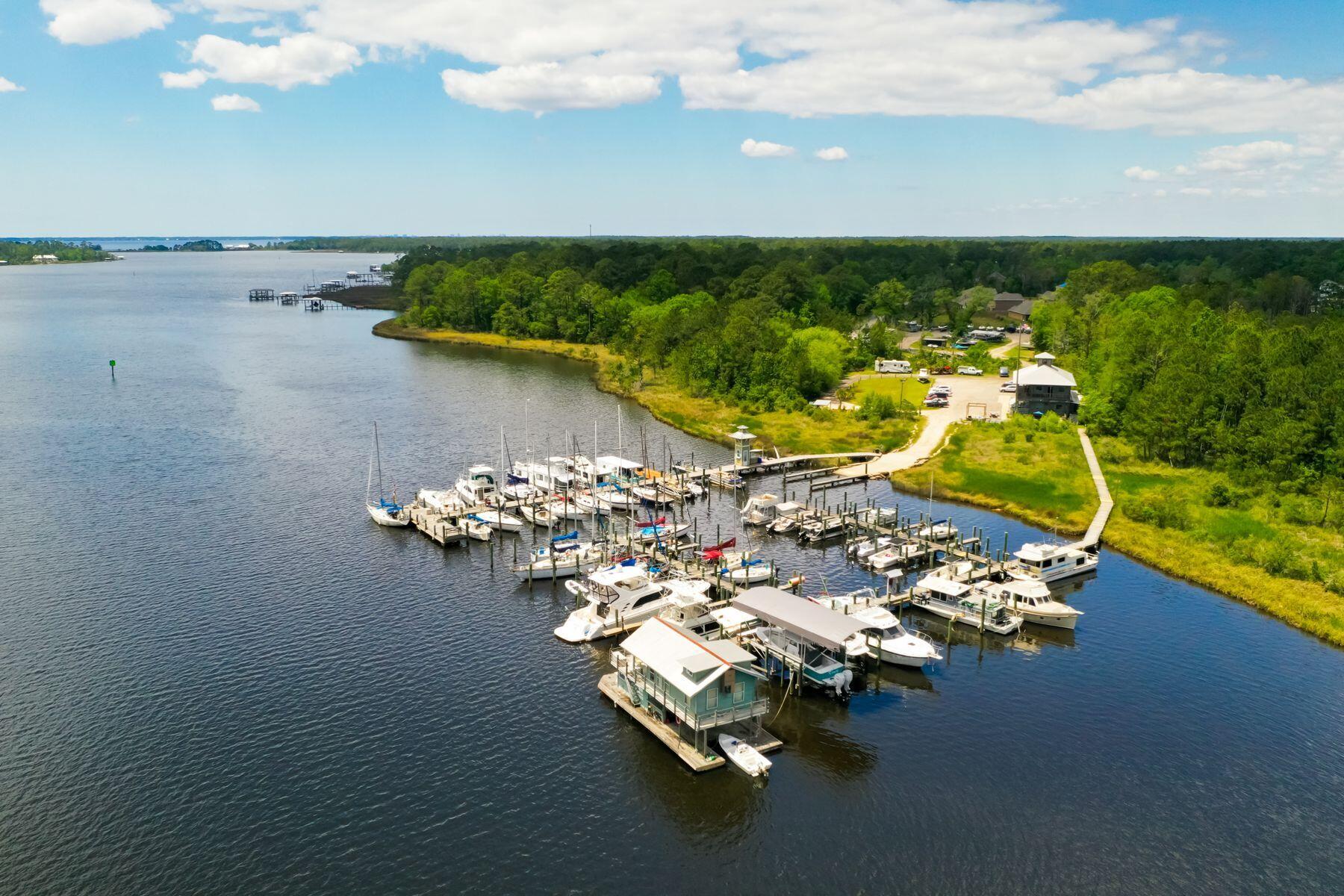 123 Oyster Boulevard