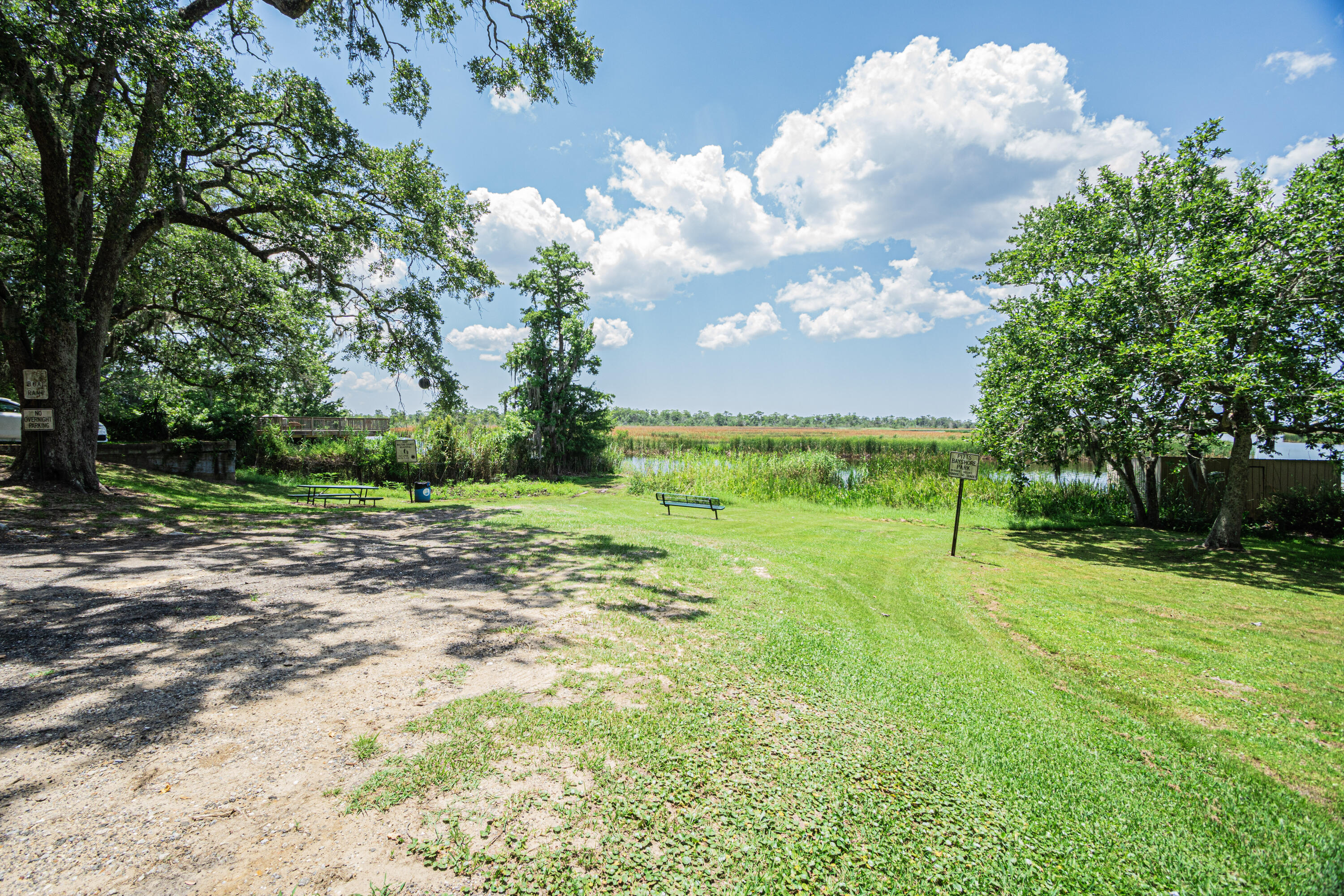 567 Pitts Bayshore Drive