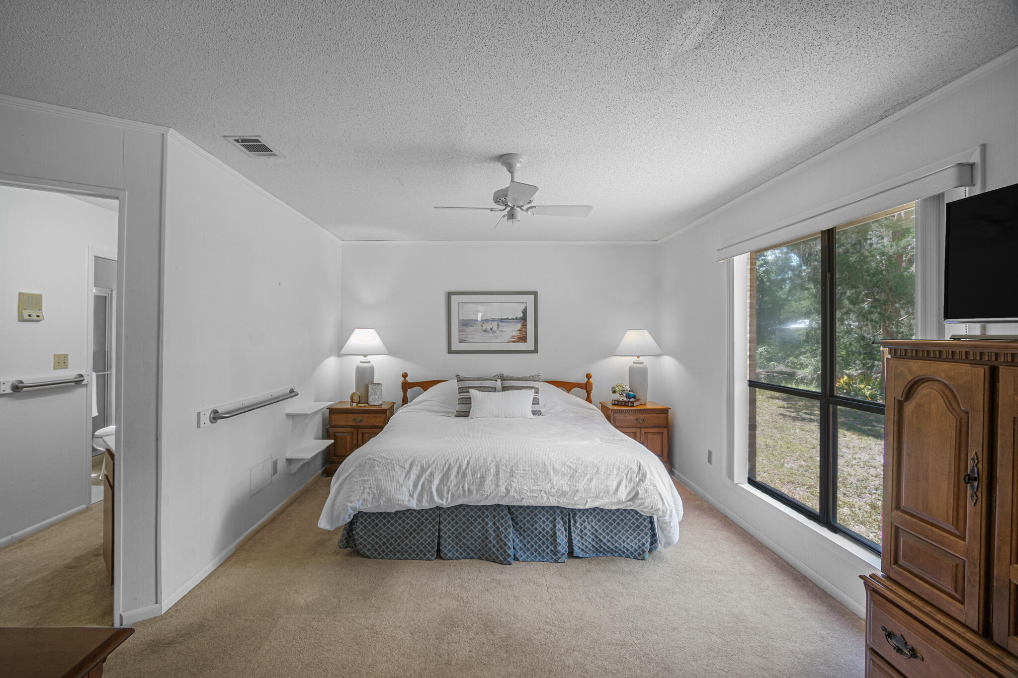 567 Pitts Bayshore Drive