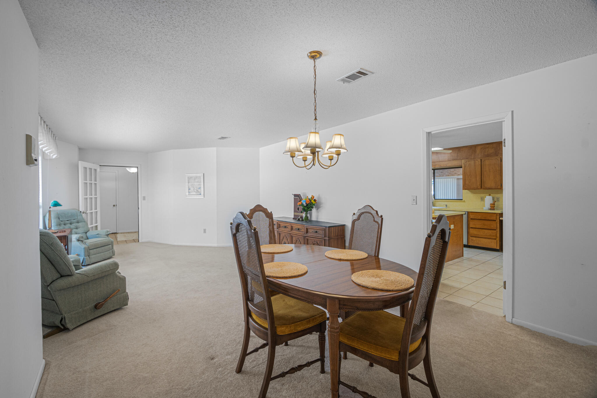 567 Pitts Bayshore Drive