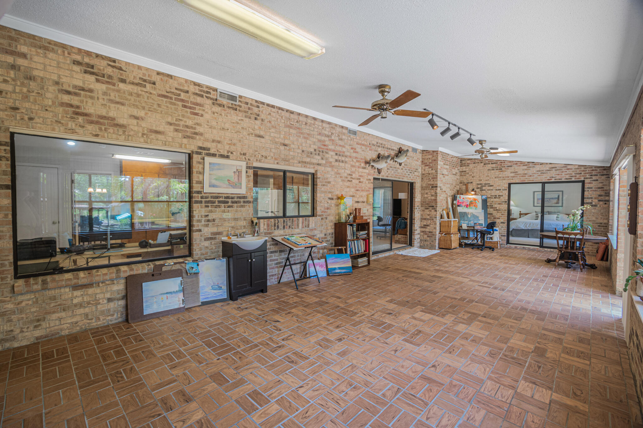 567 Pitts Bayshore Drive