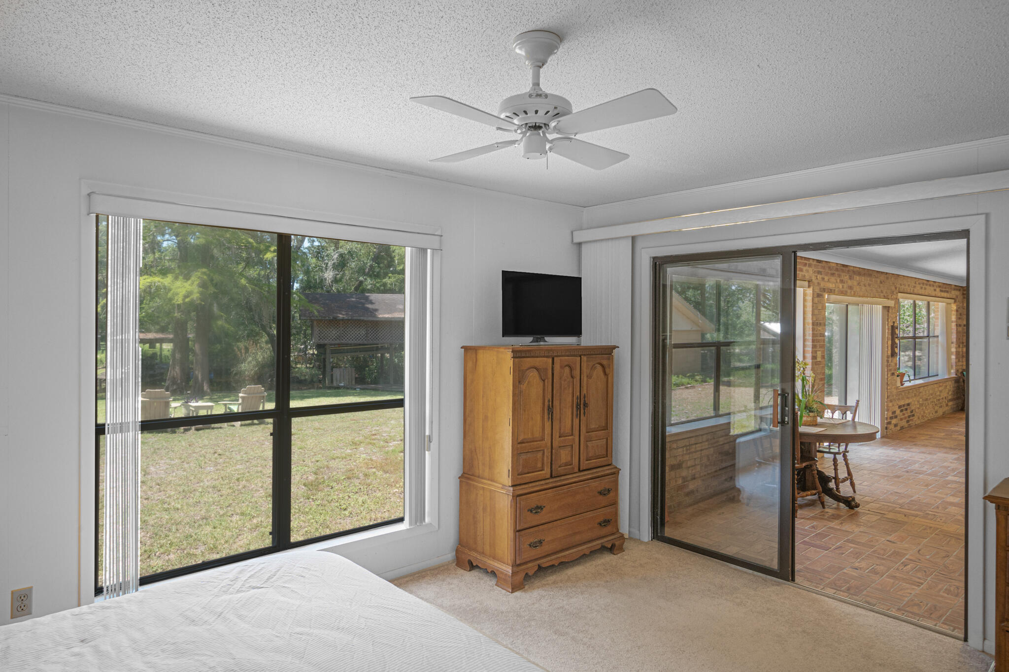 567 Pitts Bayshore Drive