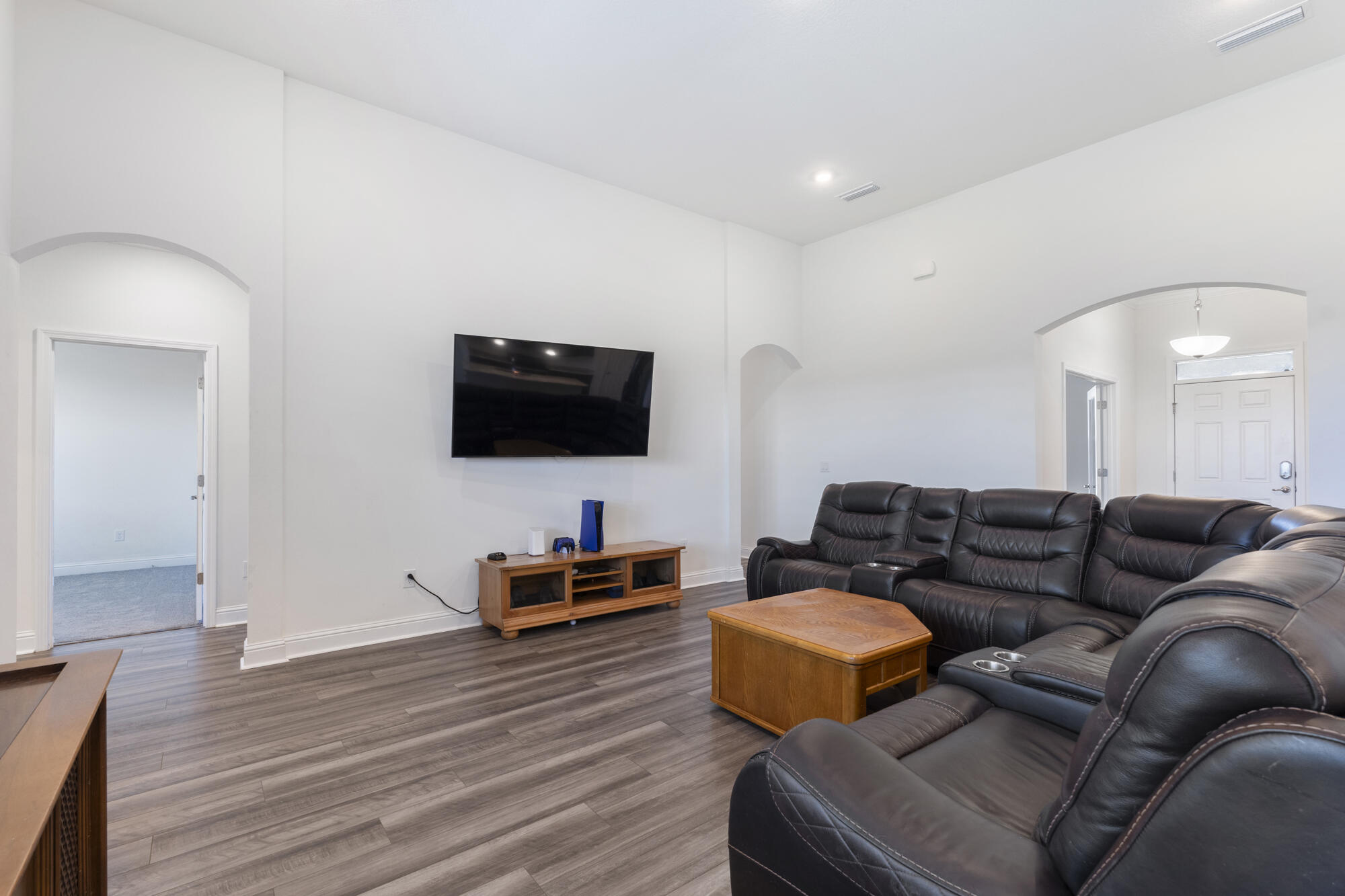 170 Double Eagle Court